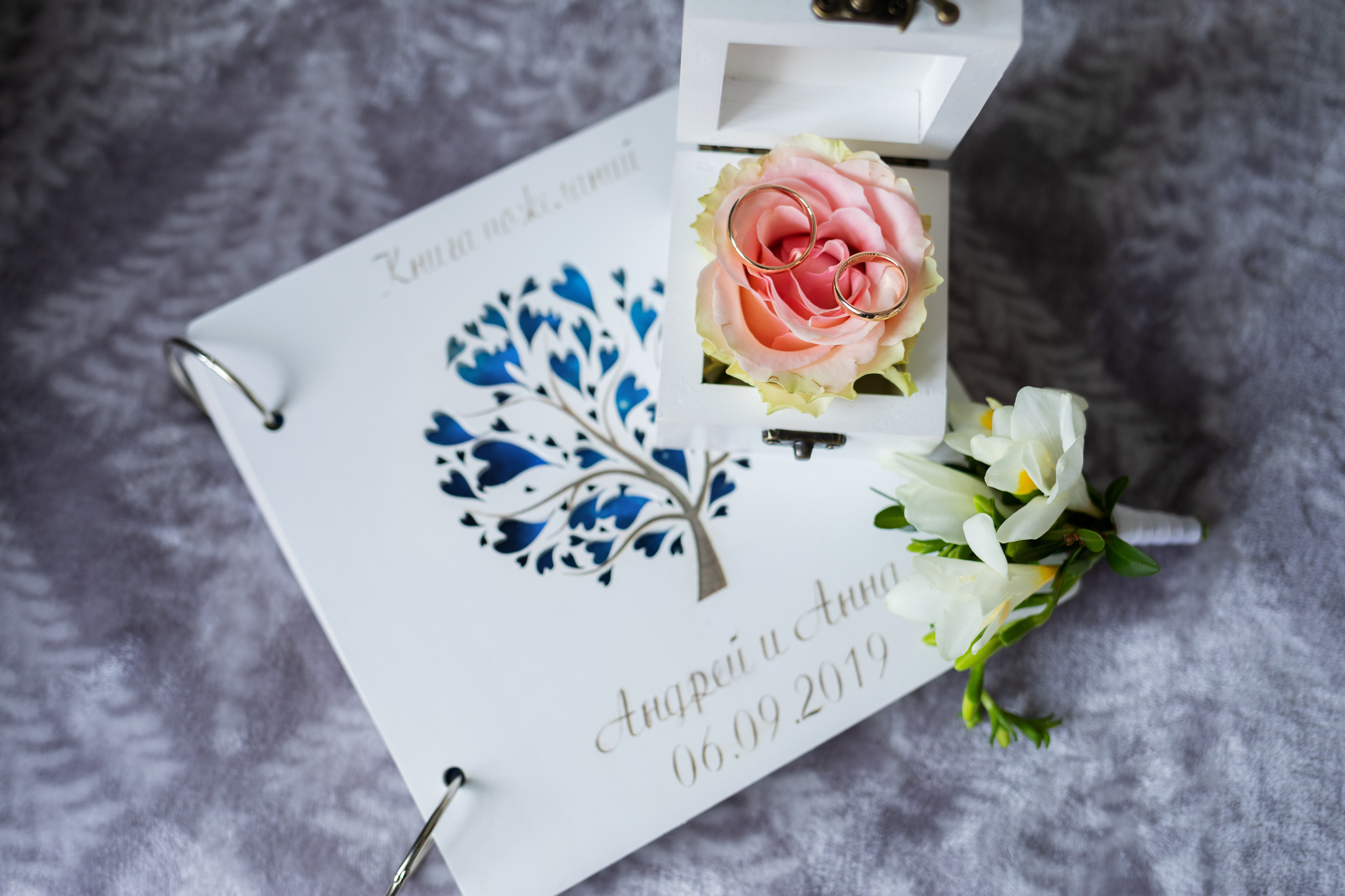 Анна и Андрей. Архангельское. Свадебный и семейный фотограф в Москве Евгения Лисина