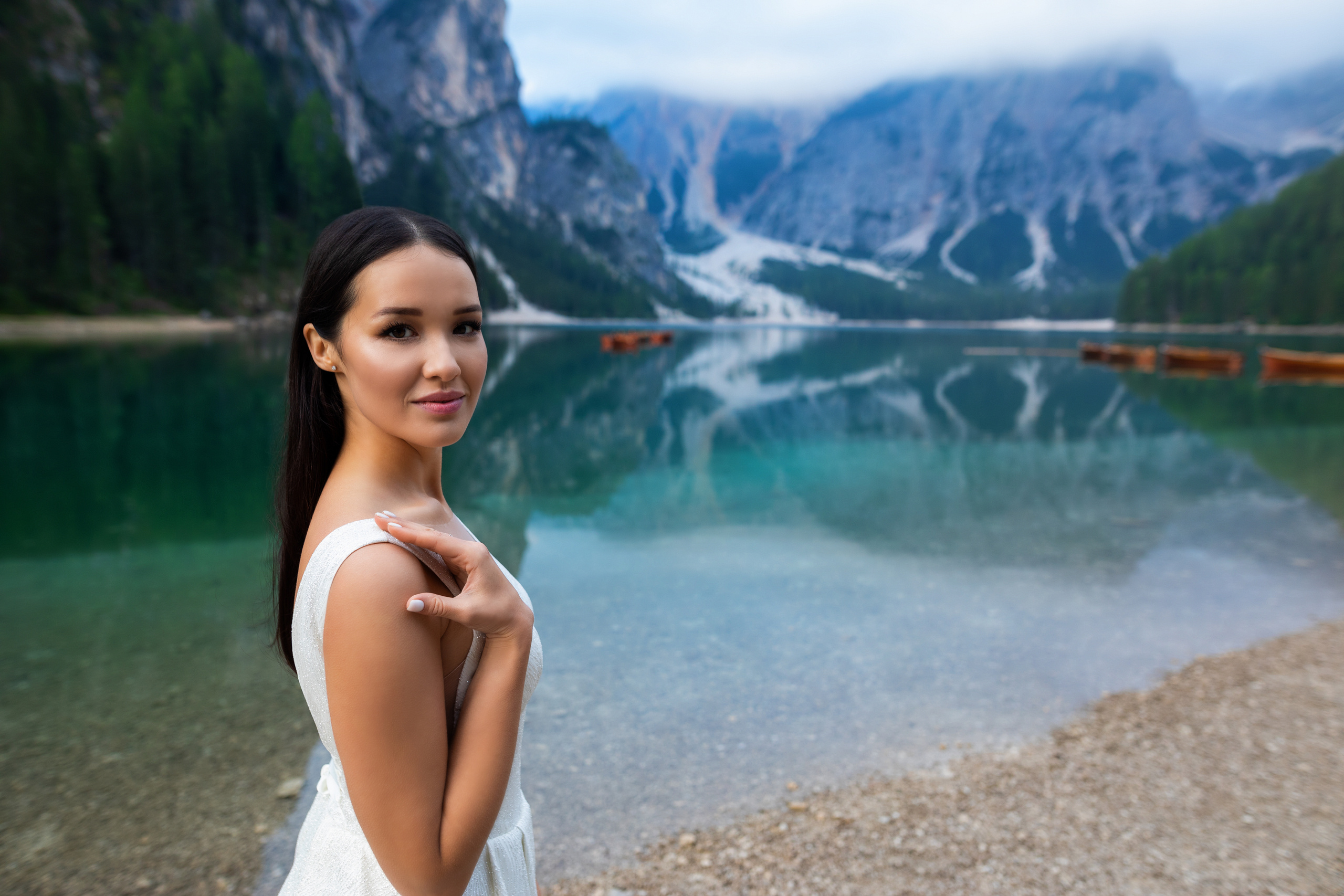 Алсу и Ринат, свадебная фотосессия на озере Брайес, Италия. Свадебный и семейный фотограф в Москве Евгения Лисина