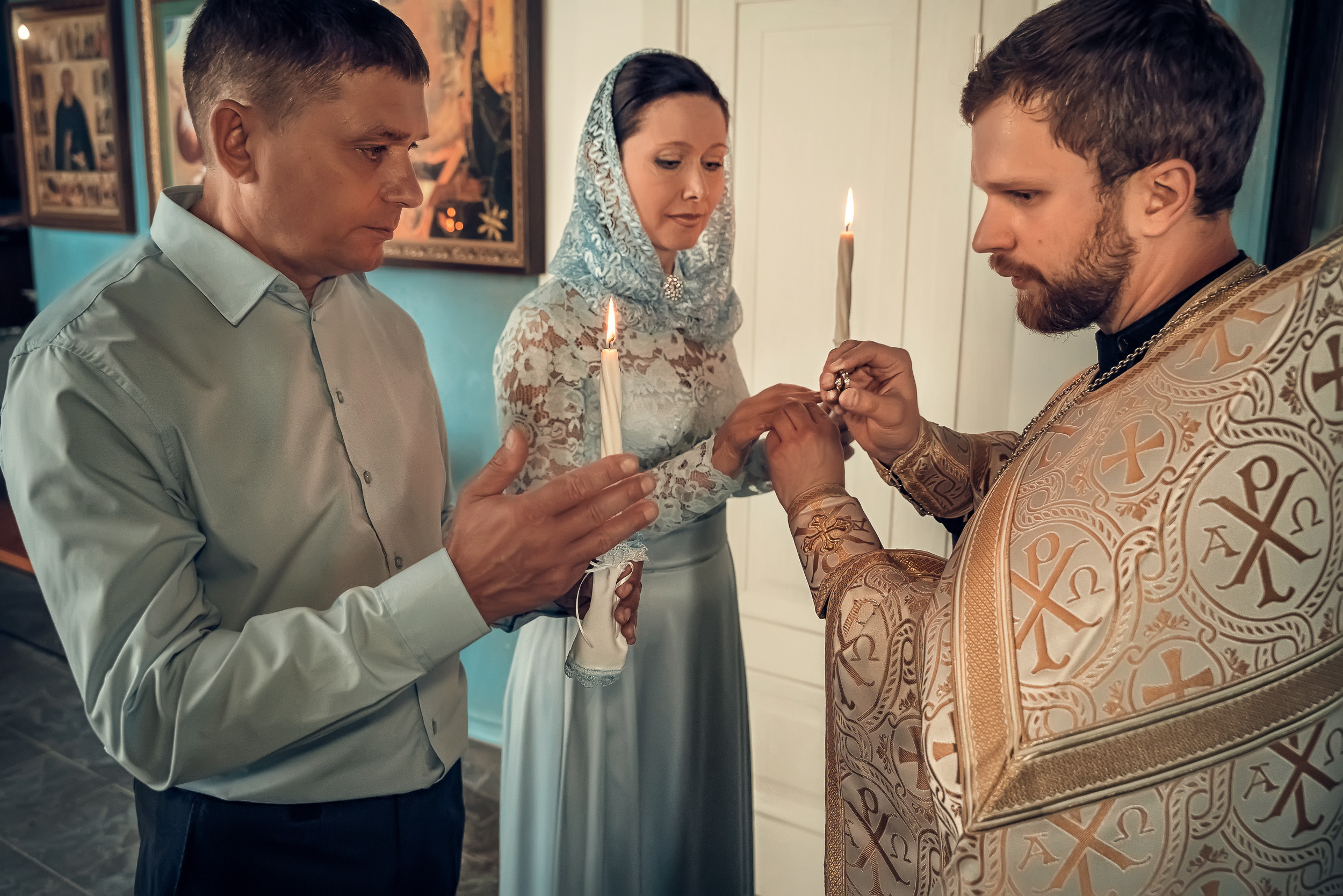 Венчание в храме Всех Святых г. Новомосковск. Церковный фотограф Севастополь
