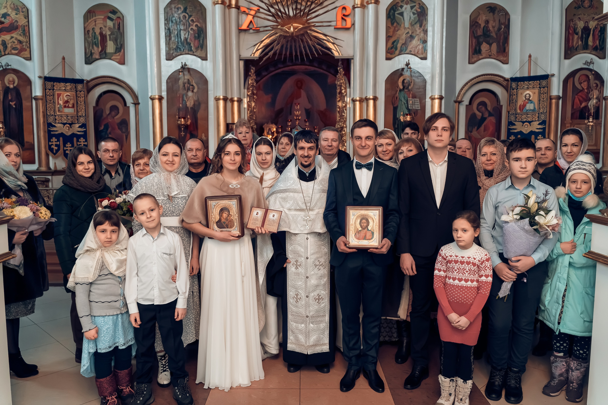 Венчание в храме «Нечаянная Радость» г. Новомосковск. Церковный фотограф Севастополь