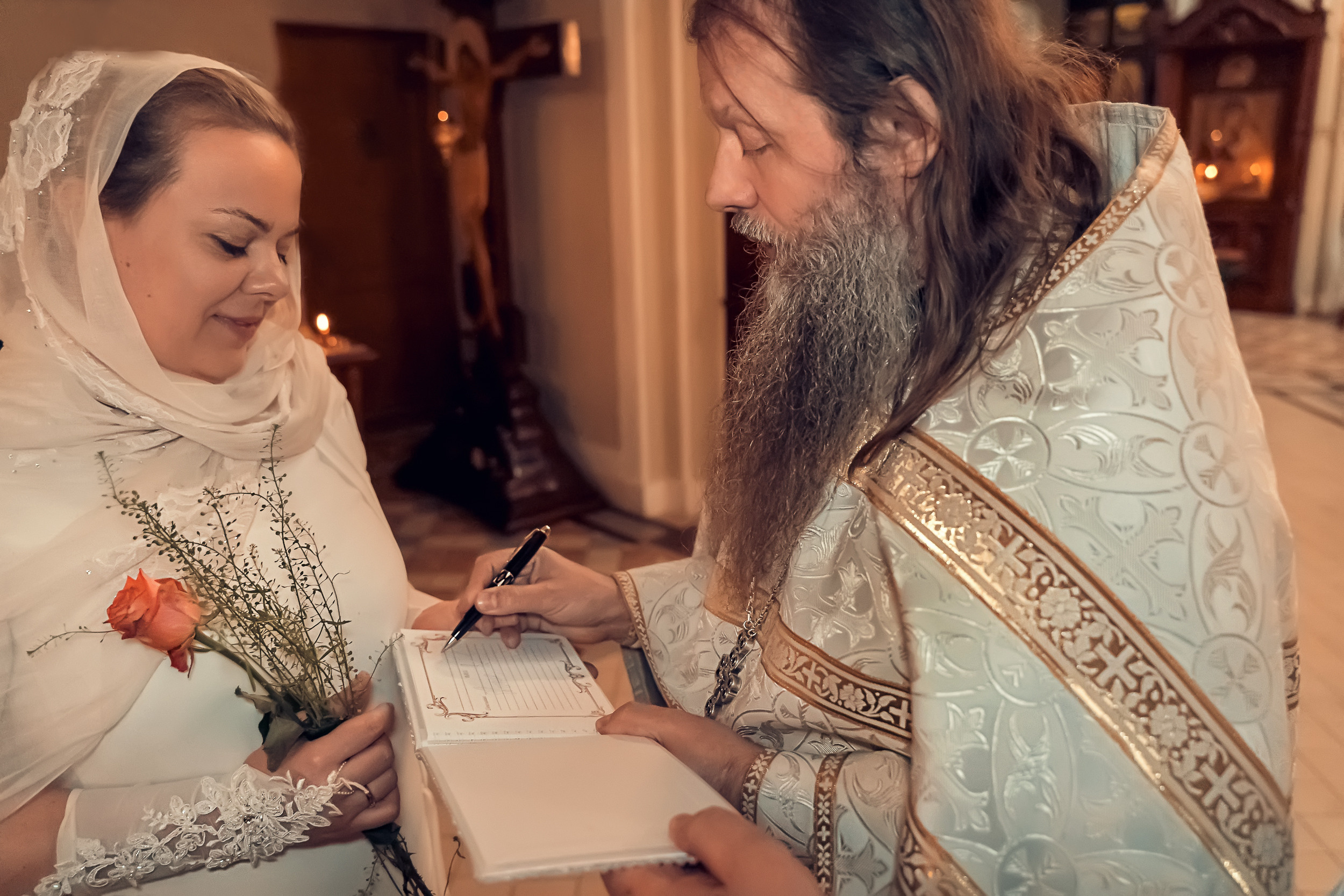 Венчание в храме Алексия Человека Божия г. Москва. Церковный фотограф Севастополь