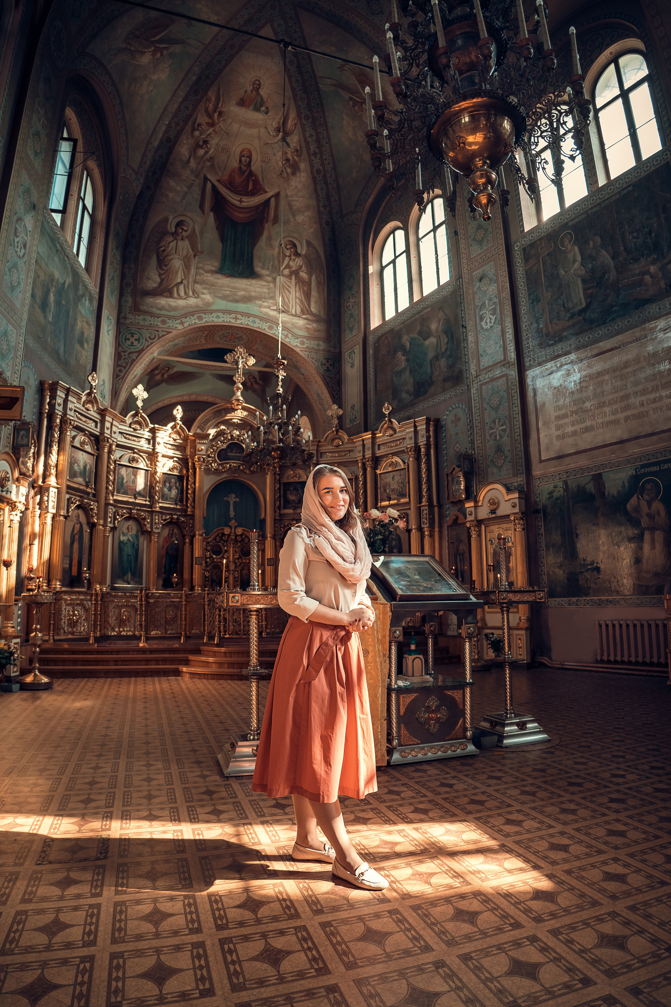 Женская православная съемка в храме Сергея Радонежского г. Тула. Церковный фотограф Севастополь