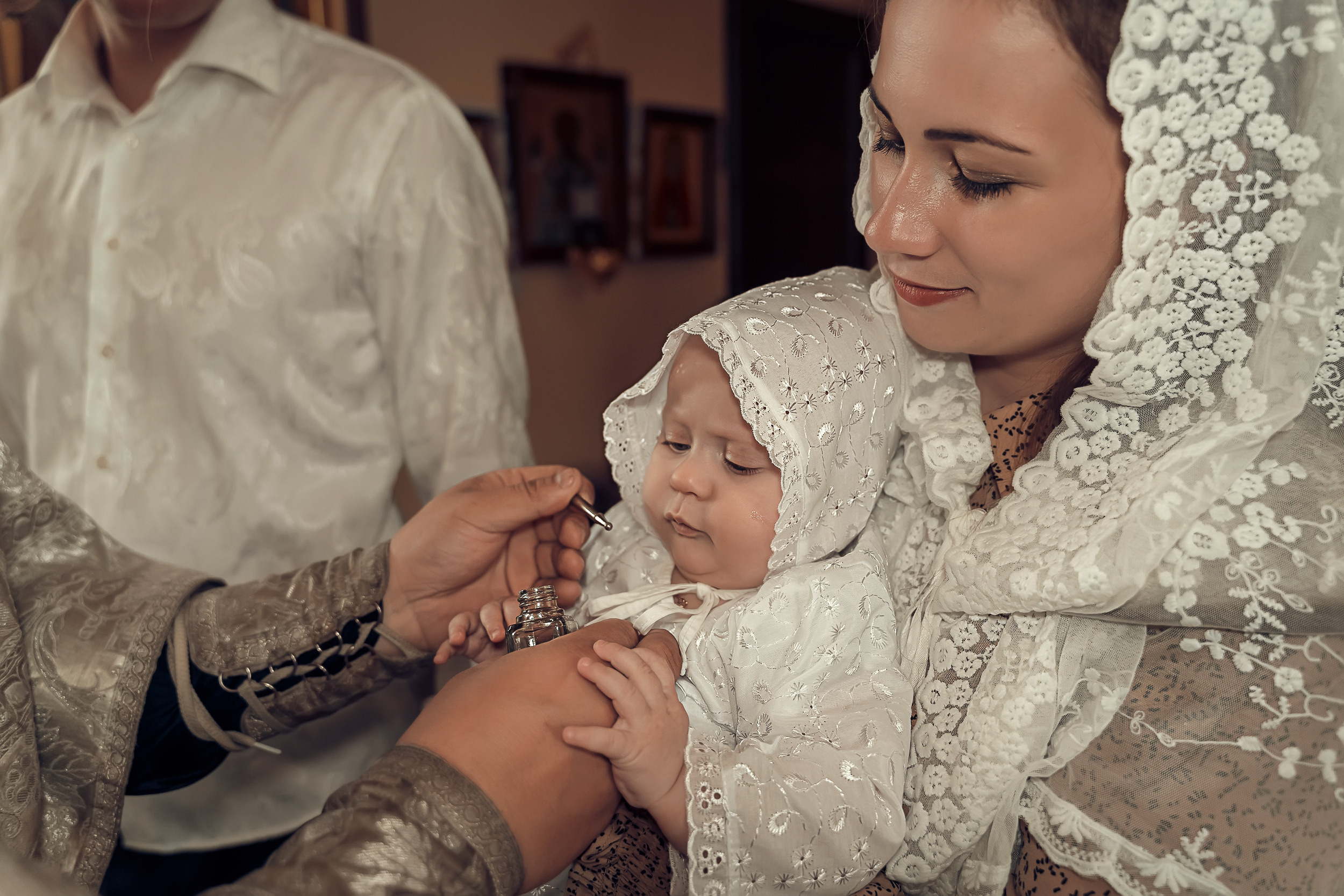 Крещение в Воскресенском храме г. Венев. Церковный фотограф Севастополь