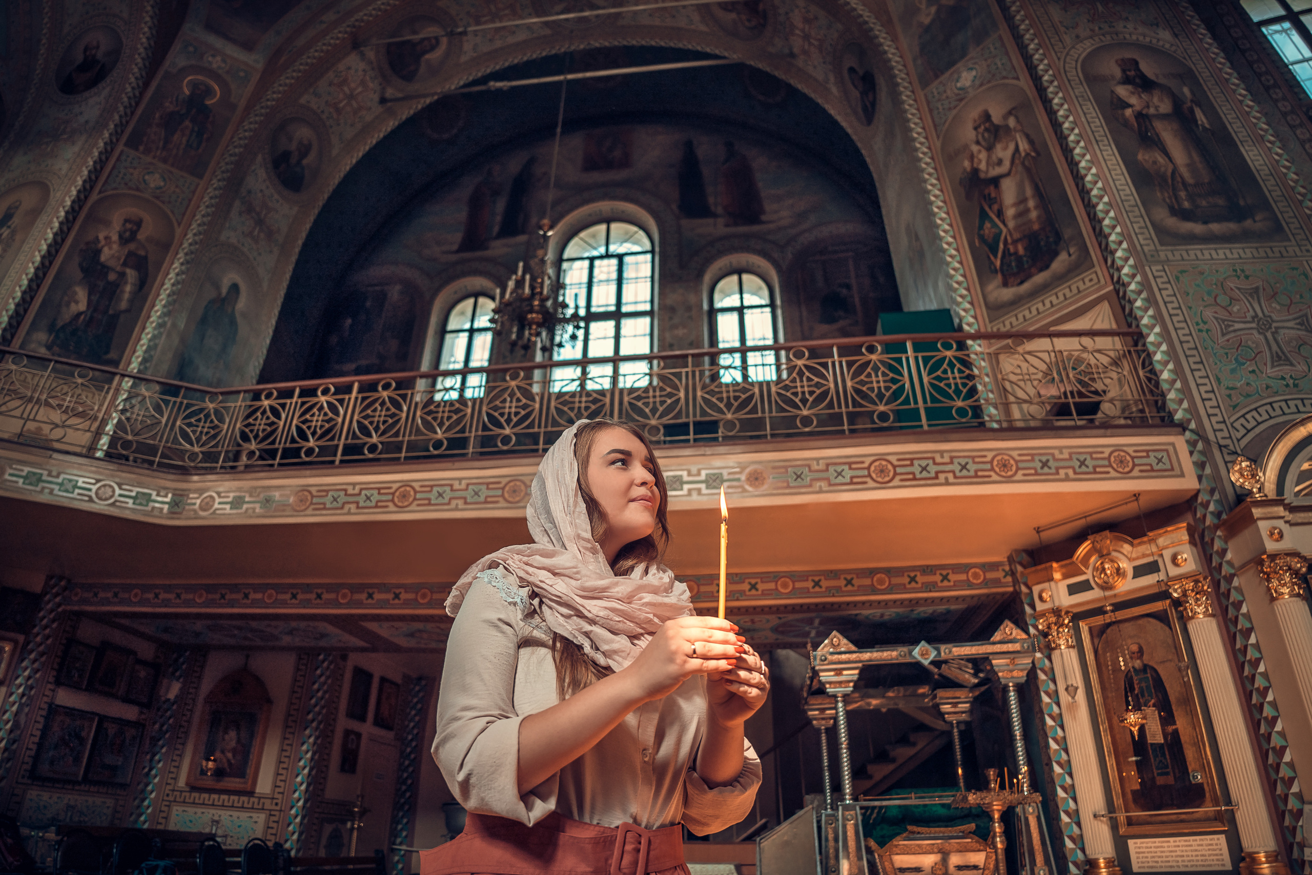 Женская православная съемка в храме Сергея Радонежского г. Тула. Церковный фотограф Севастополь