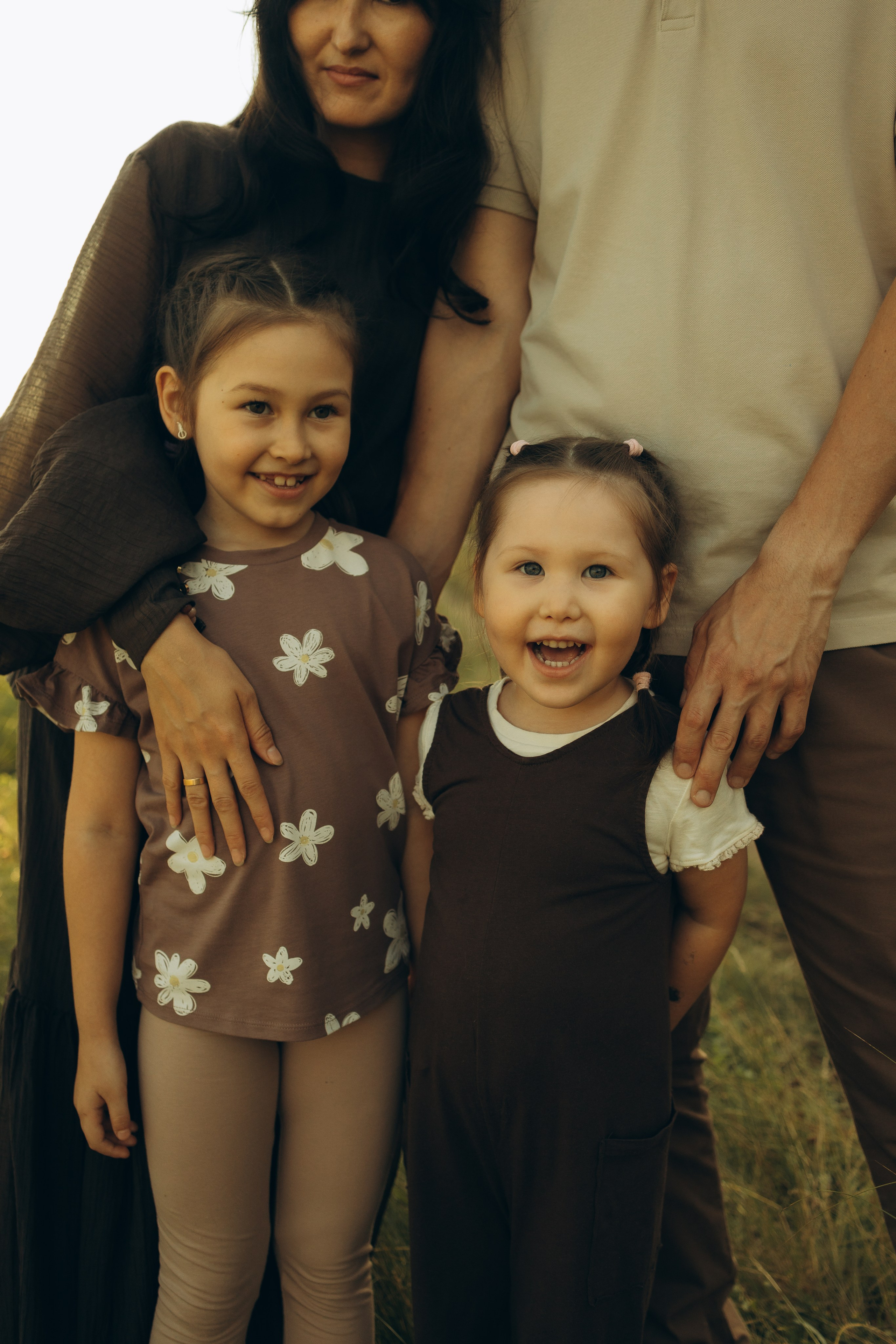 На природе. Семейный фотограф Новосибирск Фотограф на выписку Новосибирск