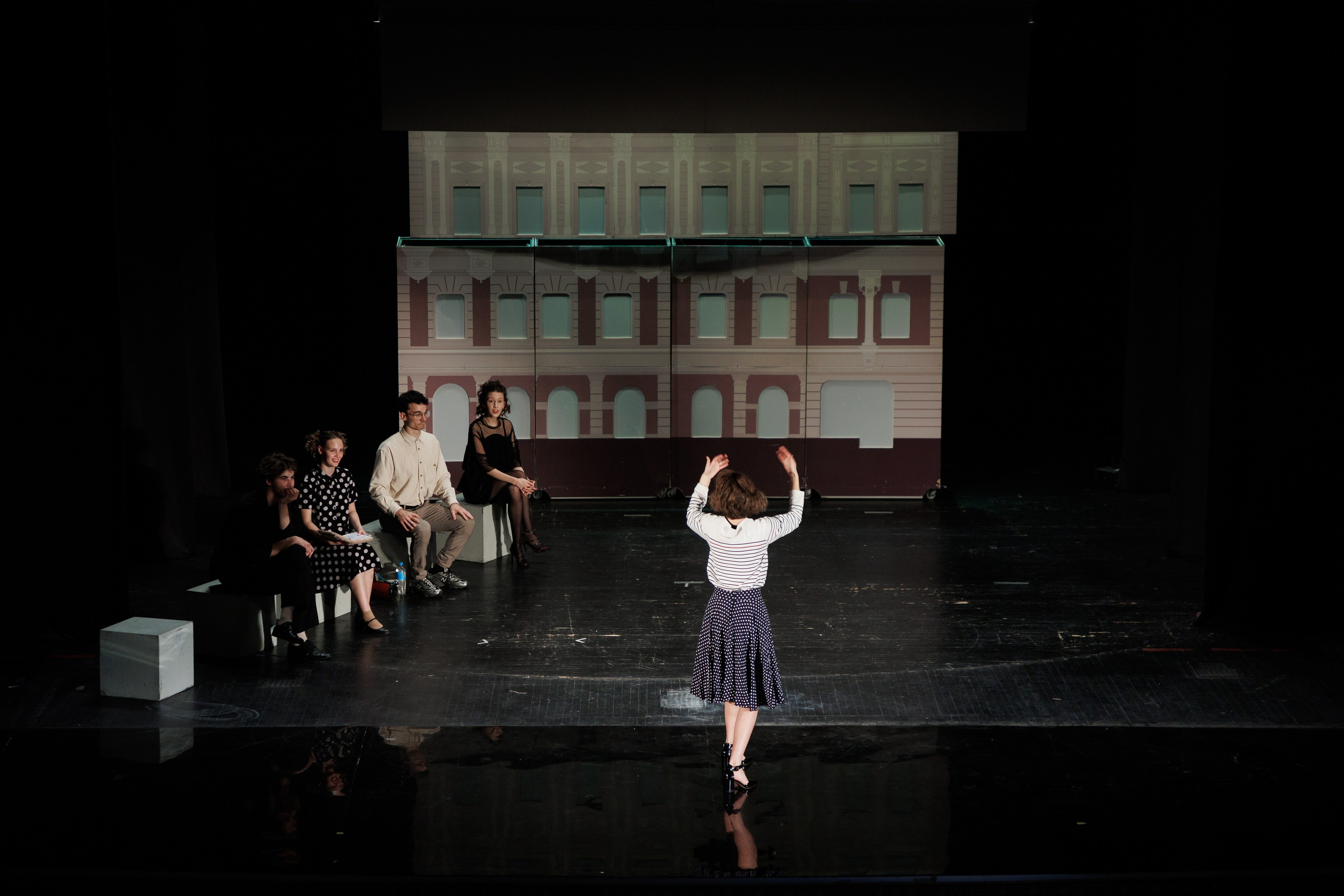 МХАТ. Новый квадрат. Фотограф городских и семейных событий Артем Карпухин