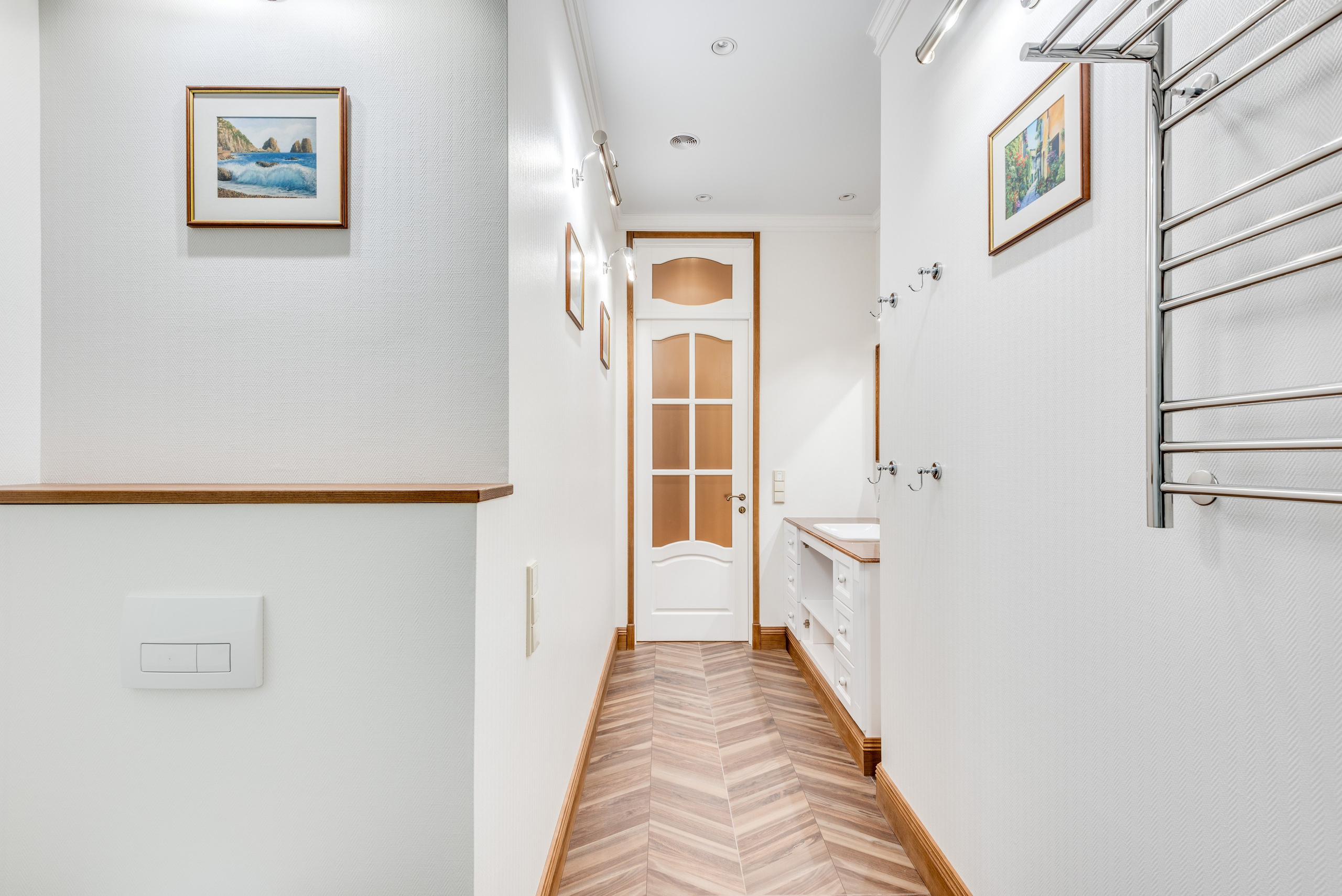 Проспект Мира. Никита Хохловский фото и видео продакшн