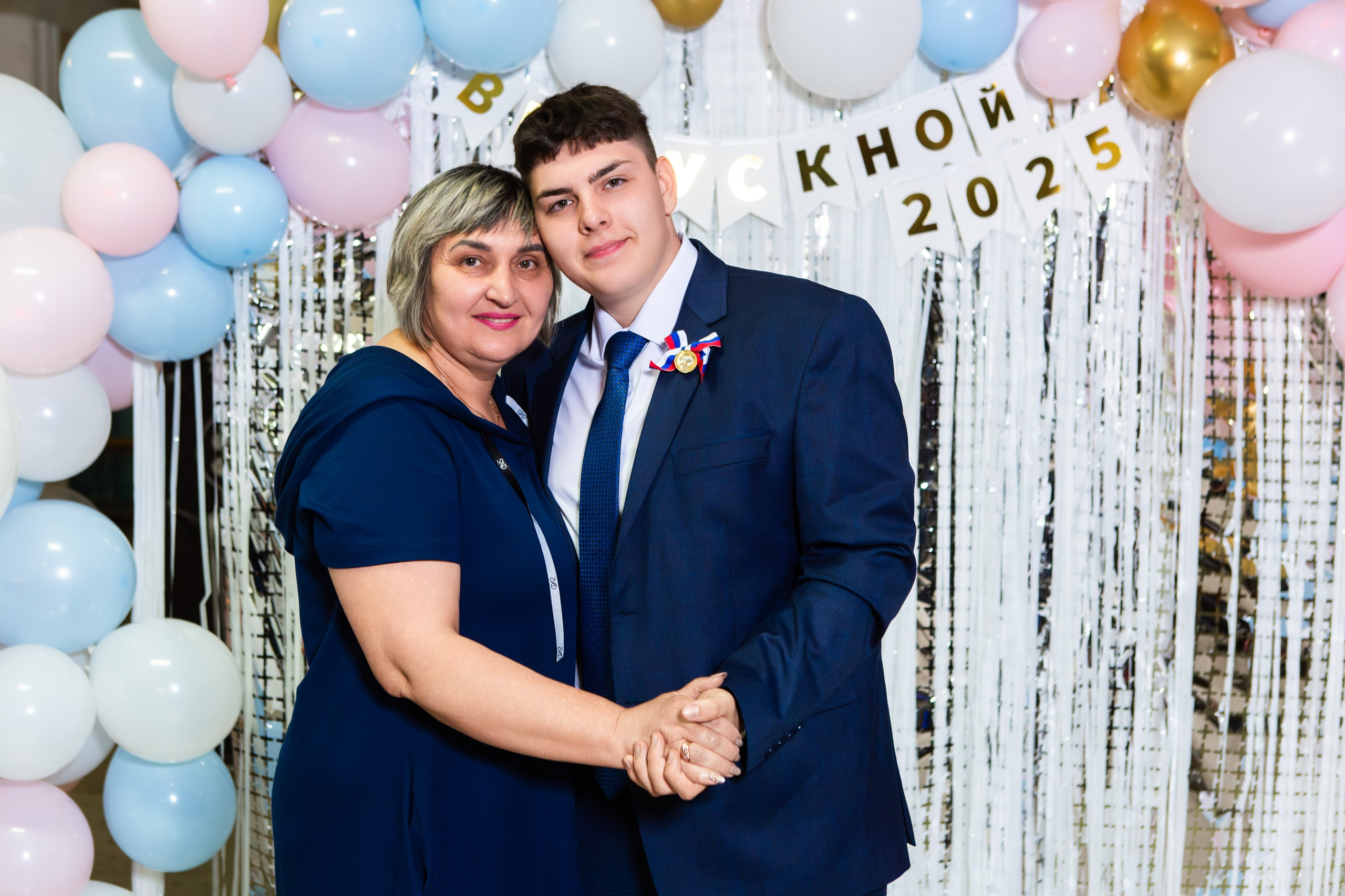 ФОТОСЕССИЯ С РОДИТЕЛЯМИ ВЫПУСКНОЙ 2025 9 ШКОЛА МЦЕНСК. ТВОЙ АЛЬБОМ / ТВОИ ПРАВИЛА