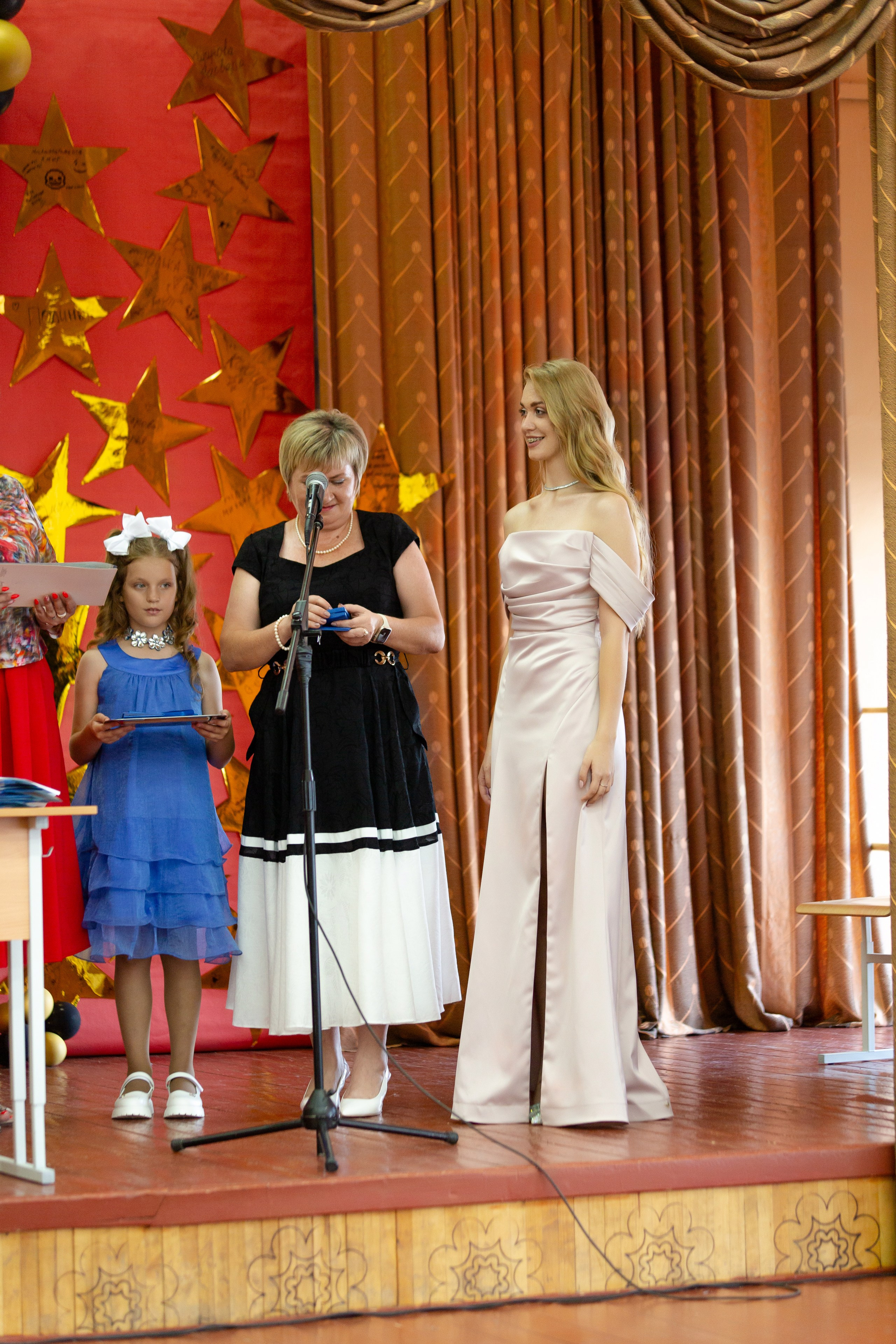 ВРУЧЕНИЕ ДИПЛОМОВ 9 ШКОЛА 2024 г. ТВОЙ АЛЬБОМ / ТВОИ ПРАВИЛА