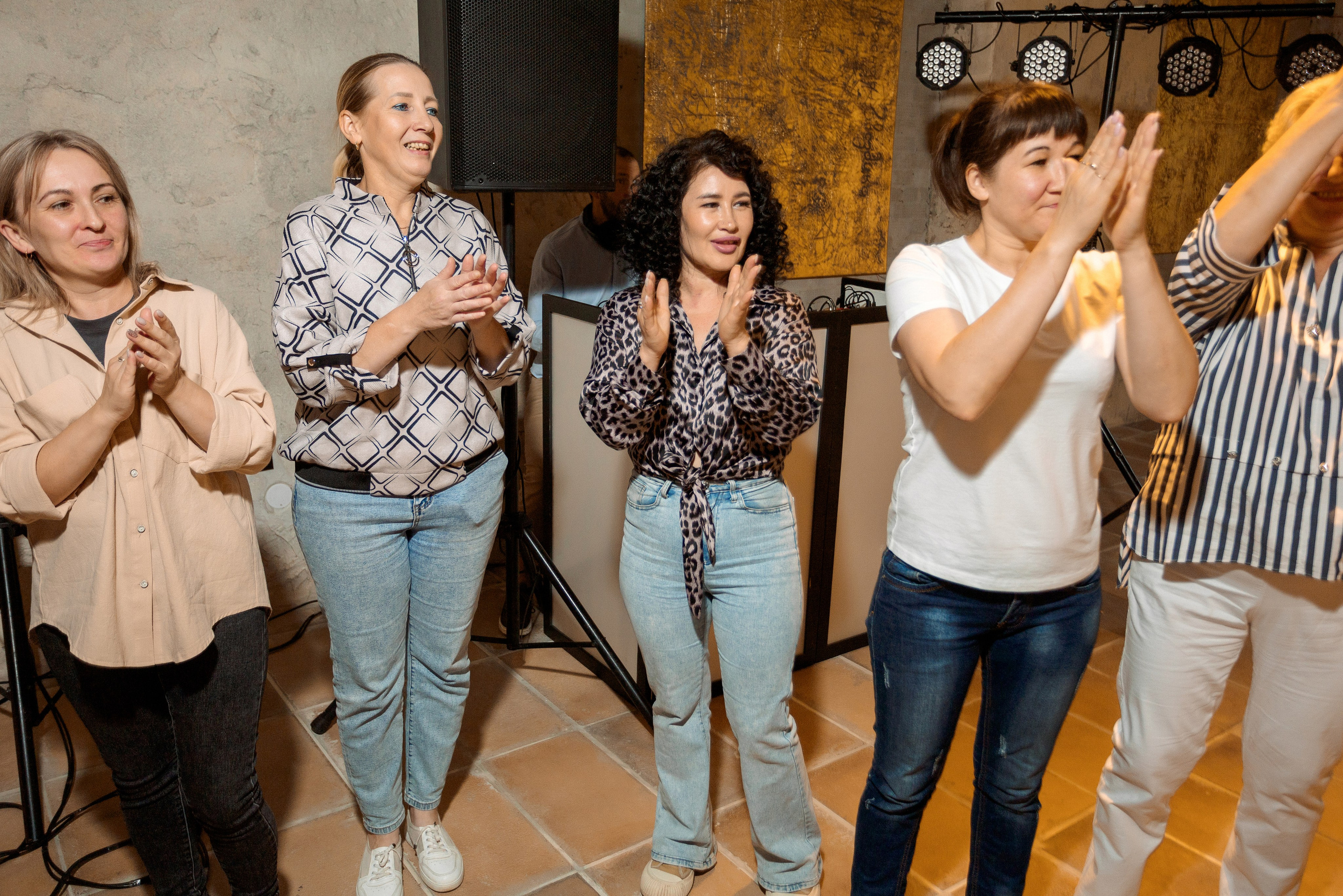 ПРИМЕР: Корпоратив Мамин Хлеб. Все фото. Профессиональный фотограф в Ижевске Леша Петров