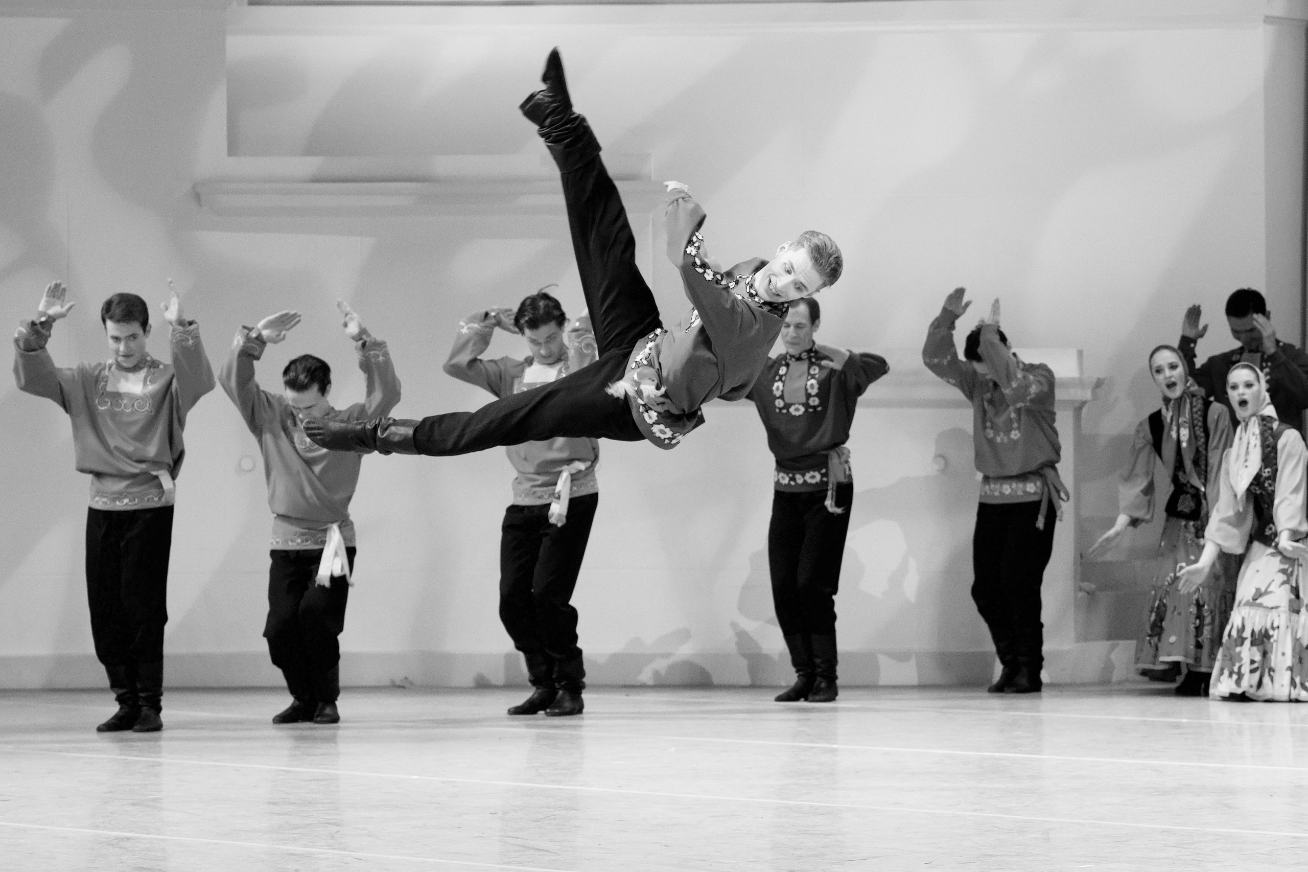 Ансамбль «Берёзка» им. Н. С. Надеждиной. Фотограф Николай Костюк