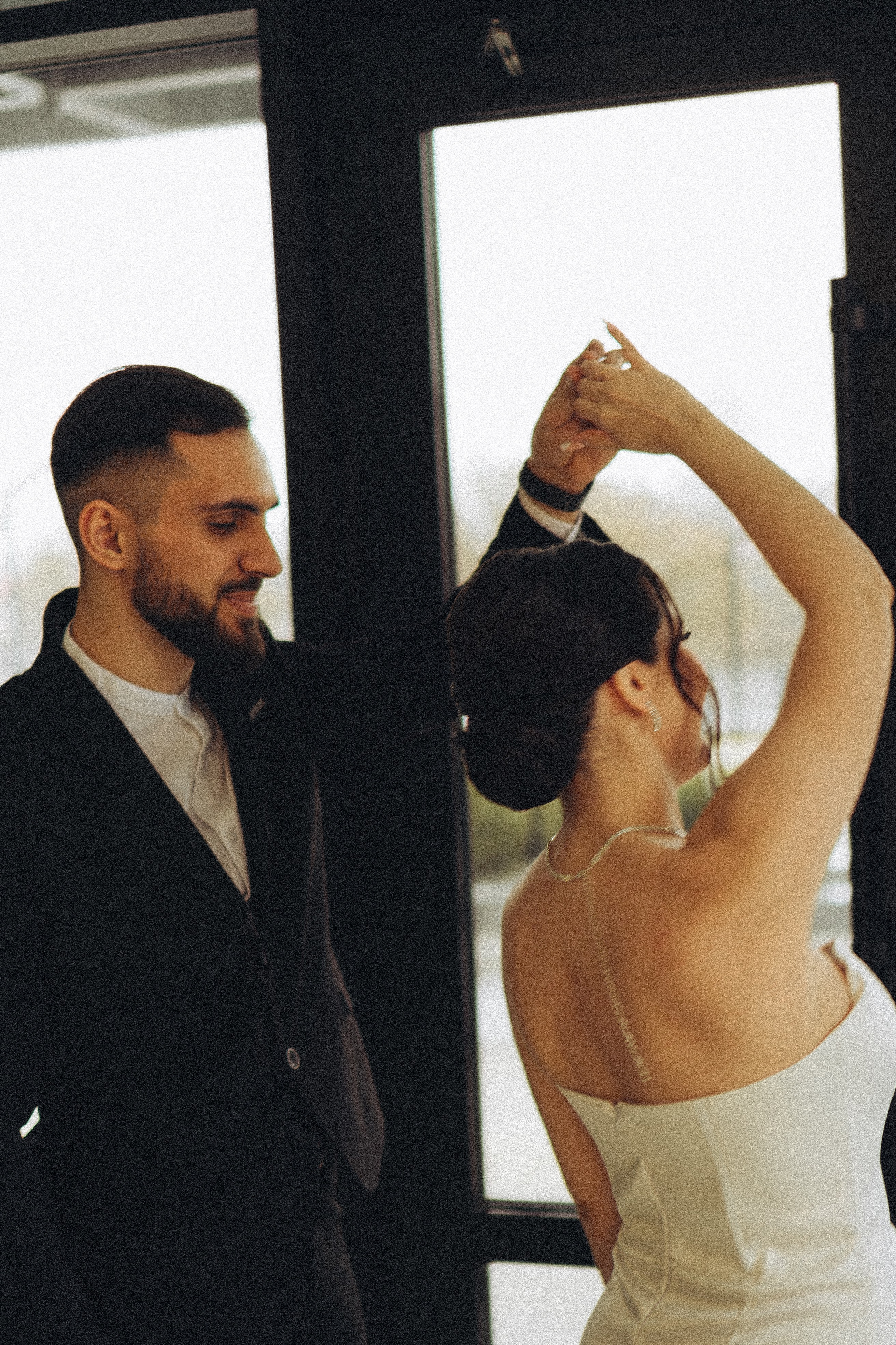 СВАДЕБНАЯ СЬЕМКА СБОРОВ ЖЕНИХА И НЕВЕСТЫ В ОТЕЛЕ И ТАКЖЕ ФОТОСЕССИИЯ В ОТЕЛЕЕ МЕГАПОЛИС БРЯНСК. Профессиональный фотограф, Санкт-Петербург — Виктория Богомолова