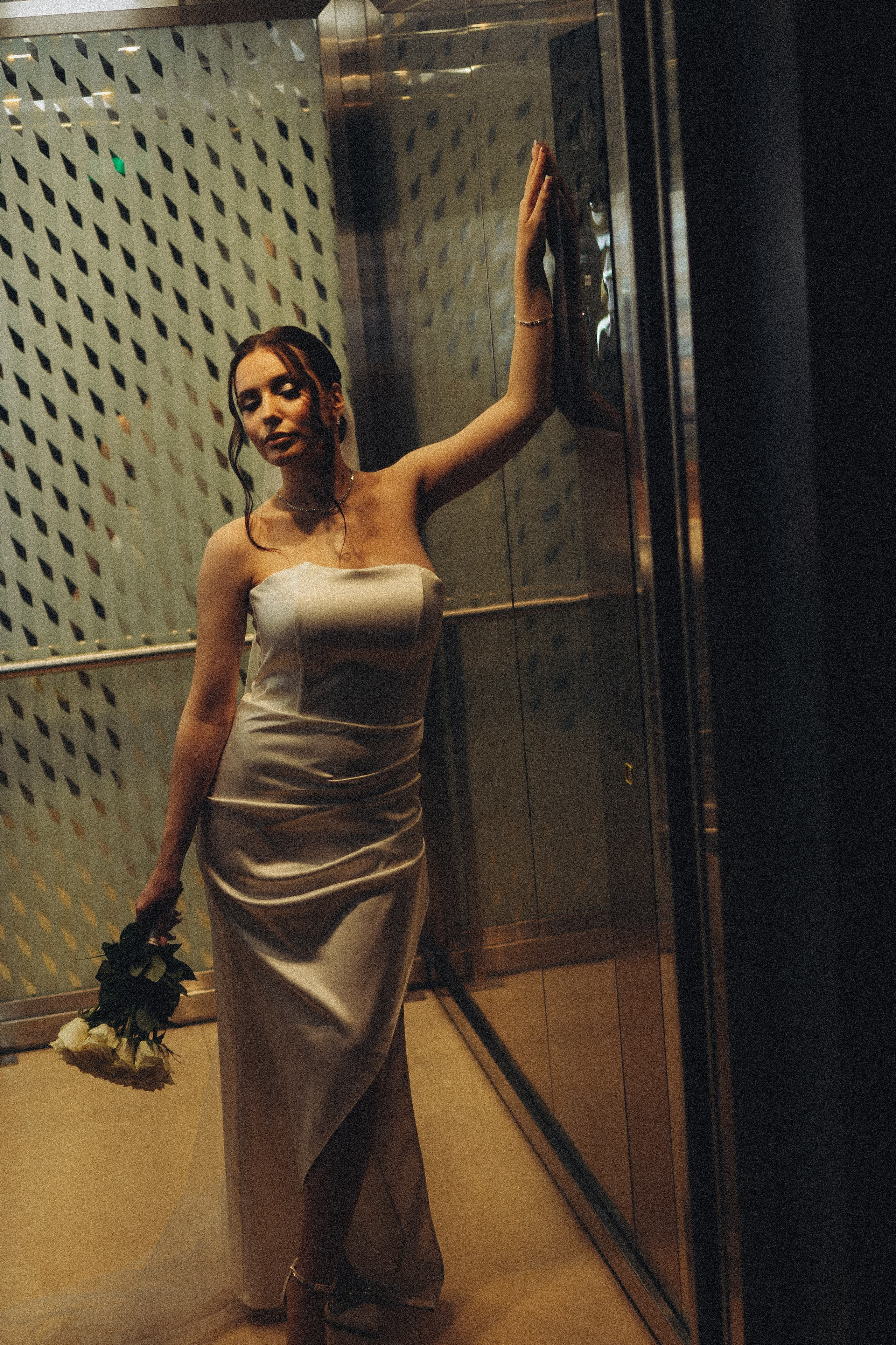 СВАДЕБНАЯ СЬЕМКА СБОРОВ ЖЕНИХА И НЕВЕСТЫ В ОТЕЛЕ И ТАКЖЕ ФОТОСЕССИИЯ В ОТЕЛЕЕ МЕГАПОЛИС БРЯНСК. Профессиональный фотограф, Санкт-Петербург — Виктория Богомолова