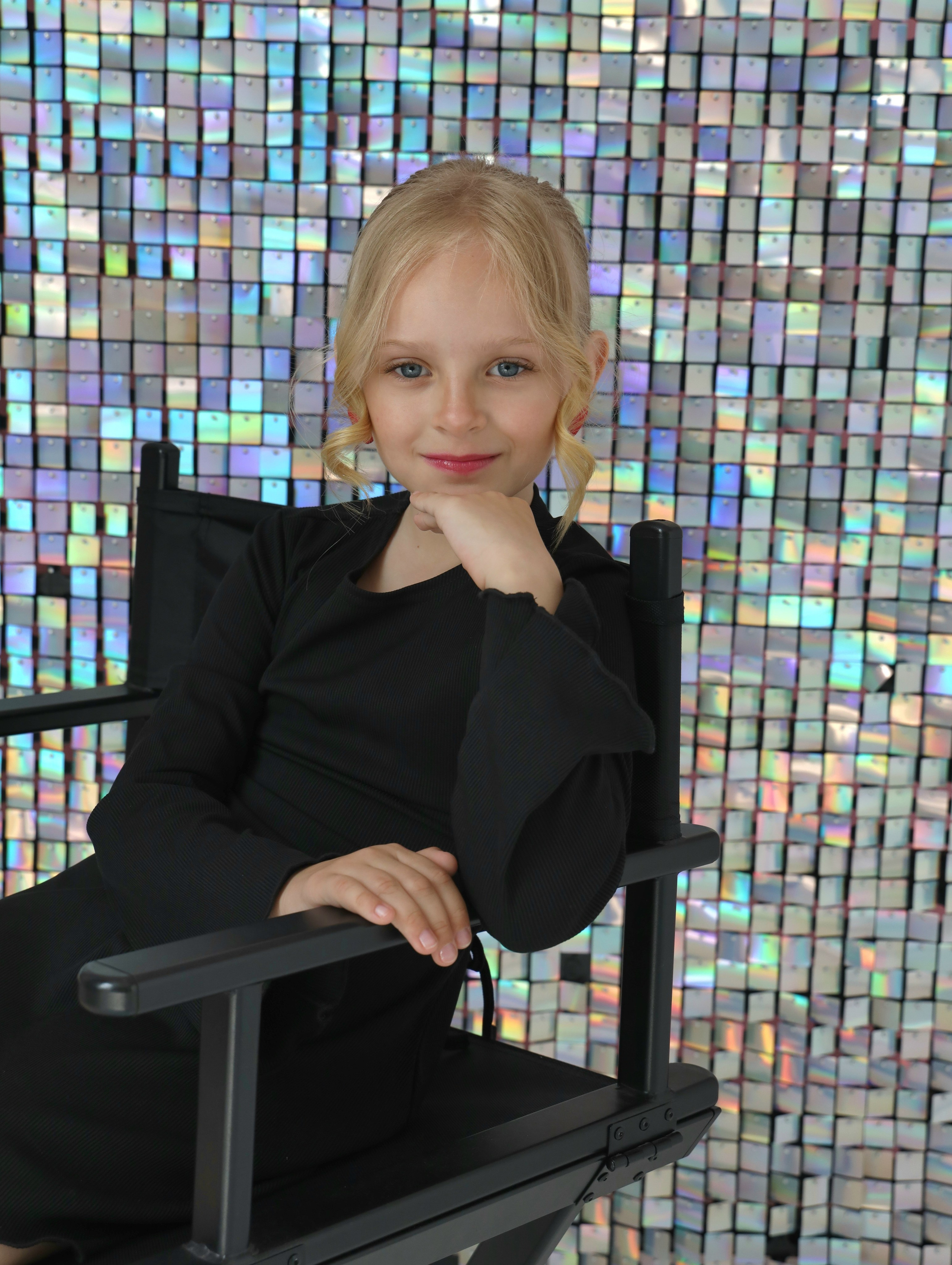 Каталожная съемка детской одежды для маркетплейса. Фотограф в Новосибирске Анна Полторацкая