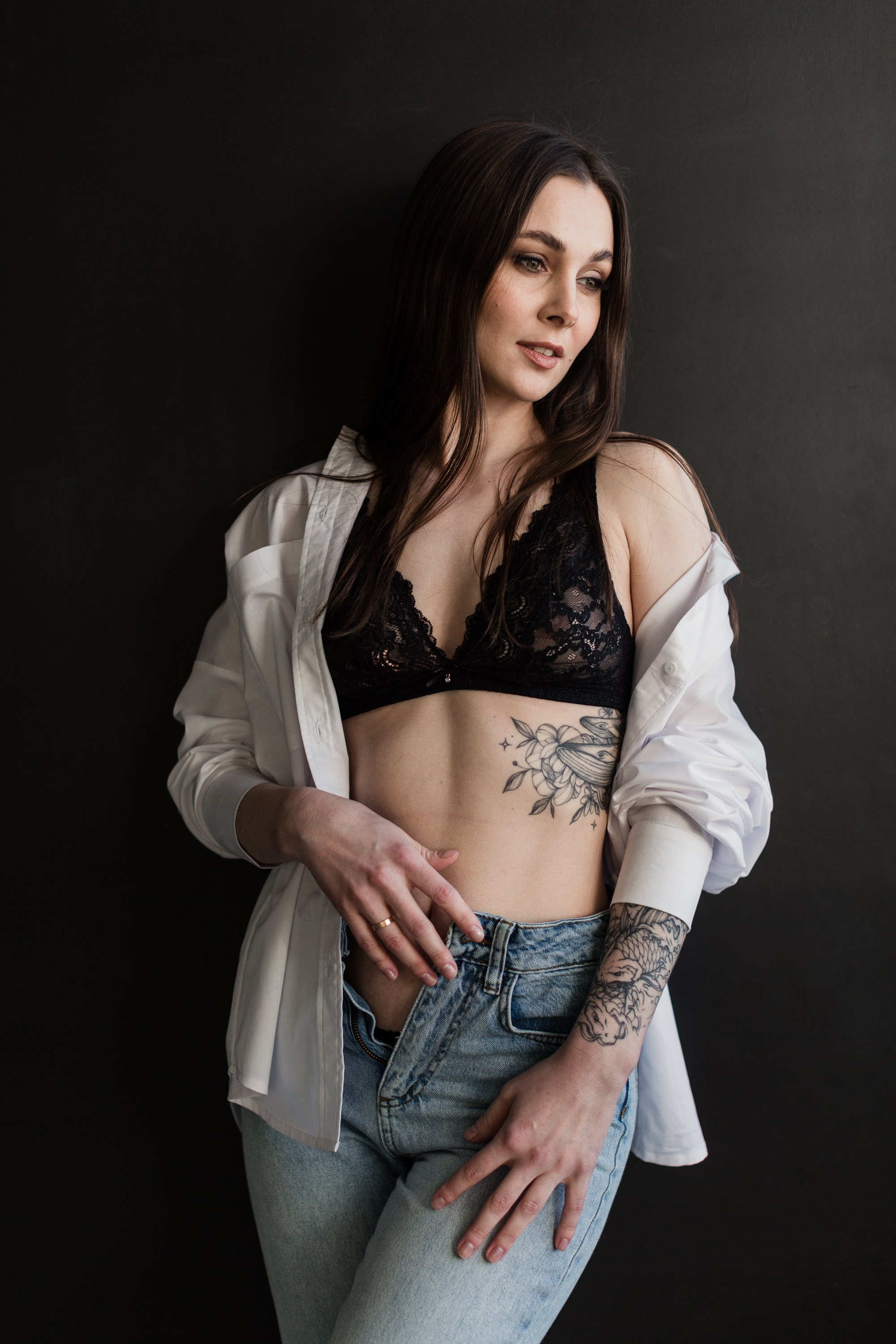 Валентина — эксперт по депиляции. Портретный фотограф в Красноярске Акифьева Евгения