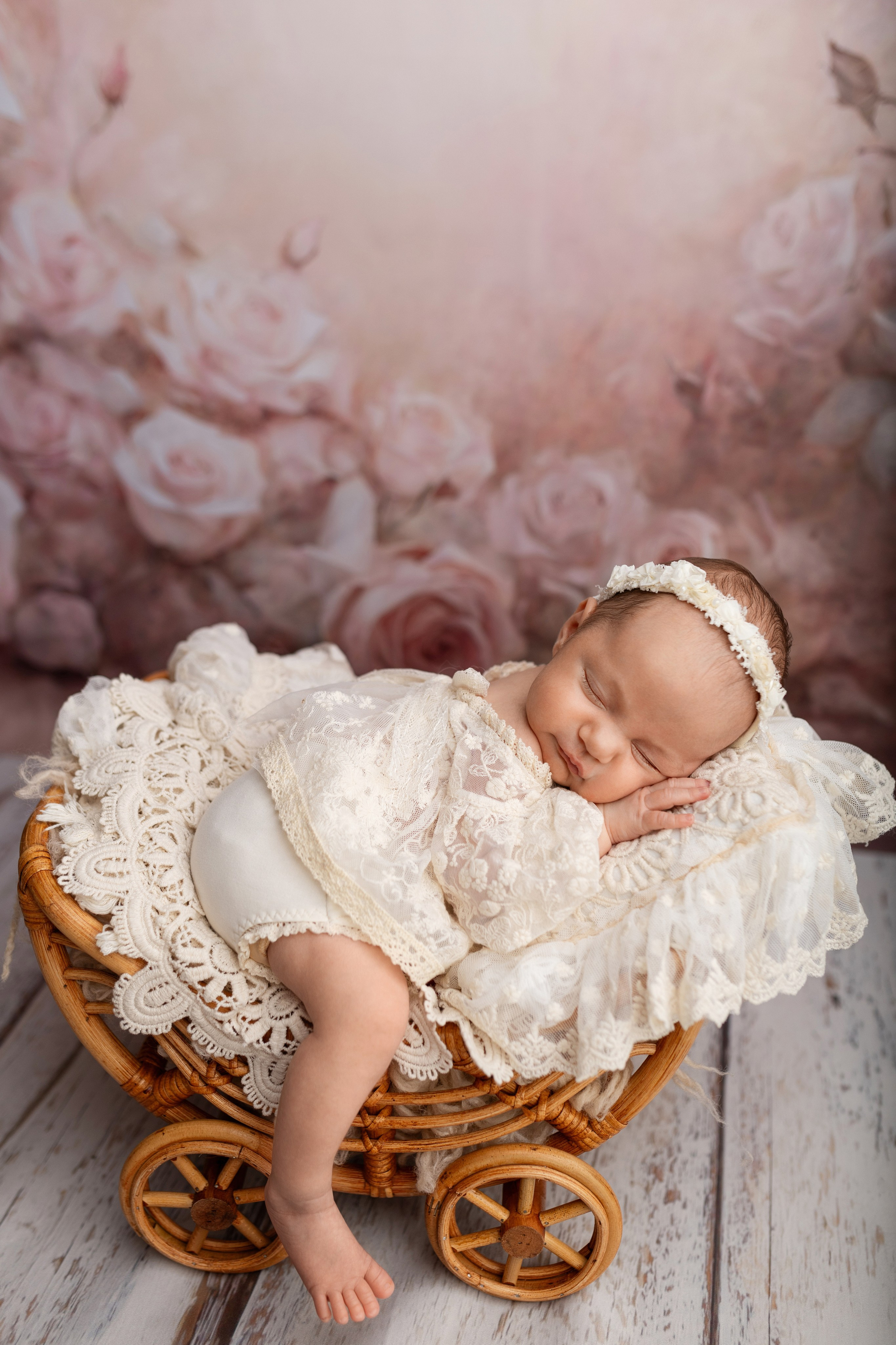 Ева. Лилия Алтухова — фотограф новорожденных в Москве и области