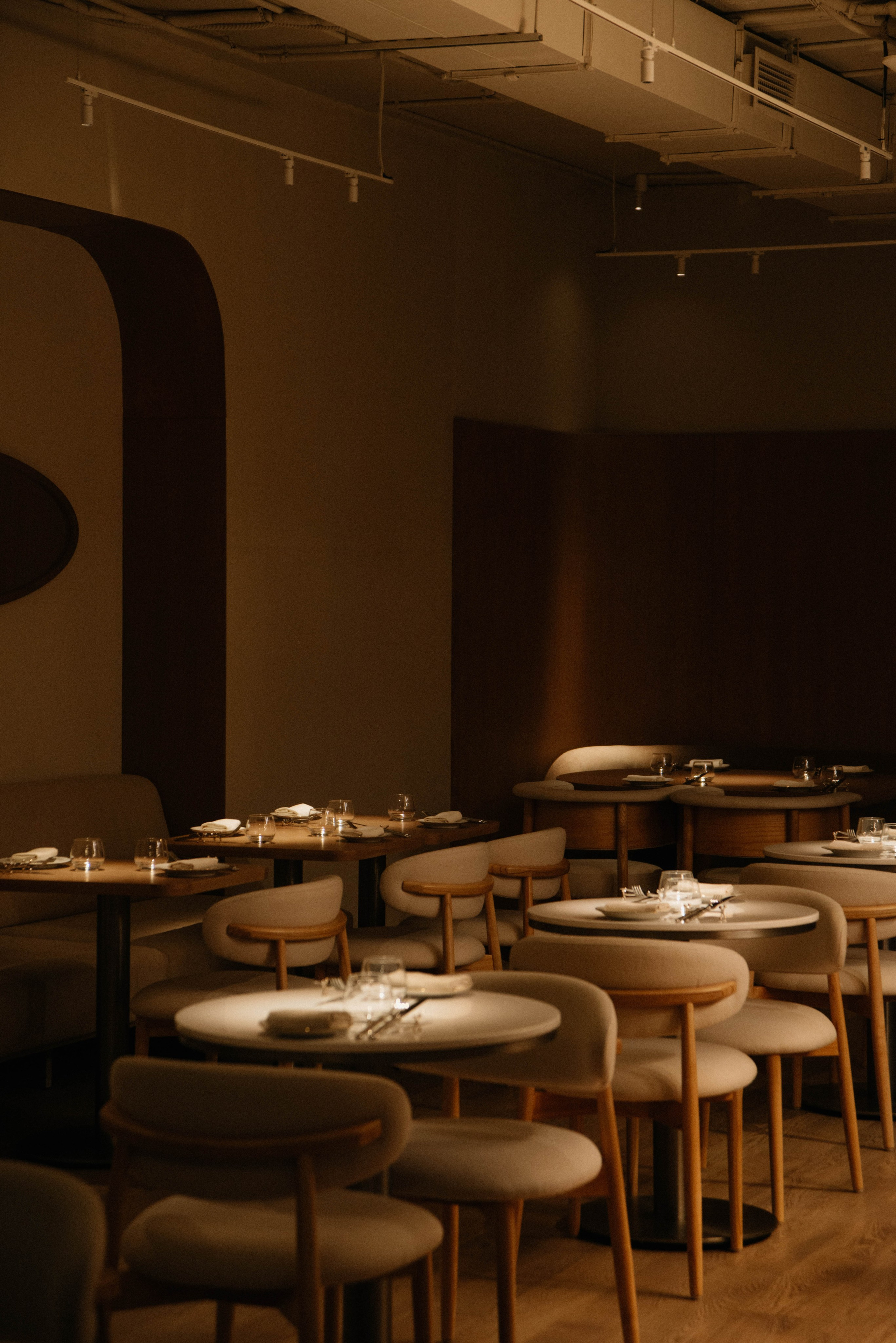 Контентная фотосессия для ресторана La Volte. Ксения Glossa. Портретный и репортажный фотограф в Самаре