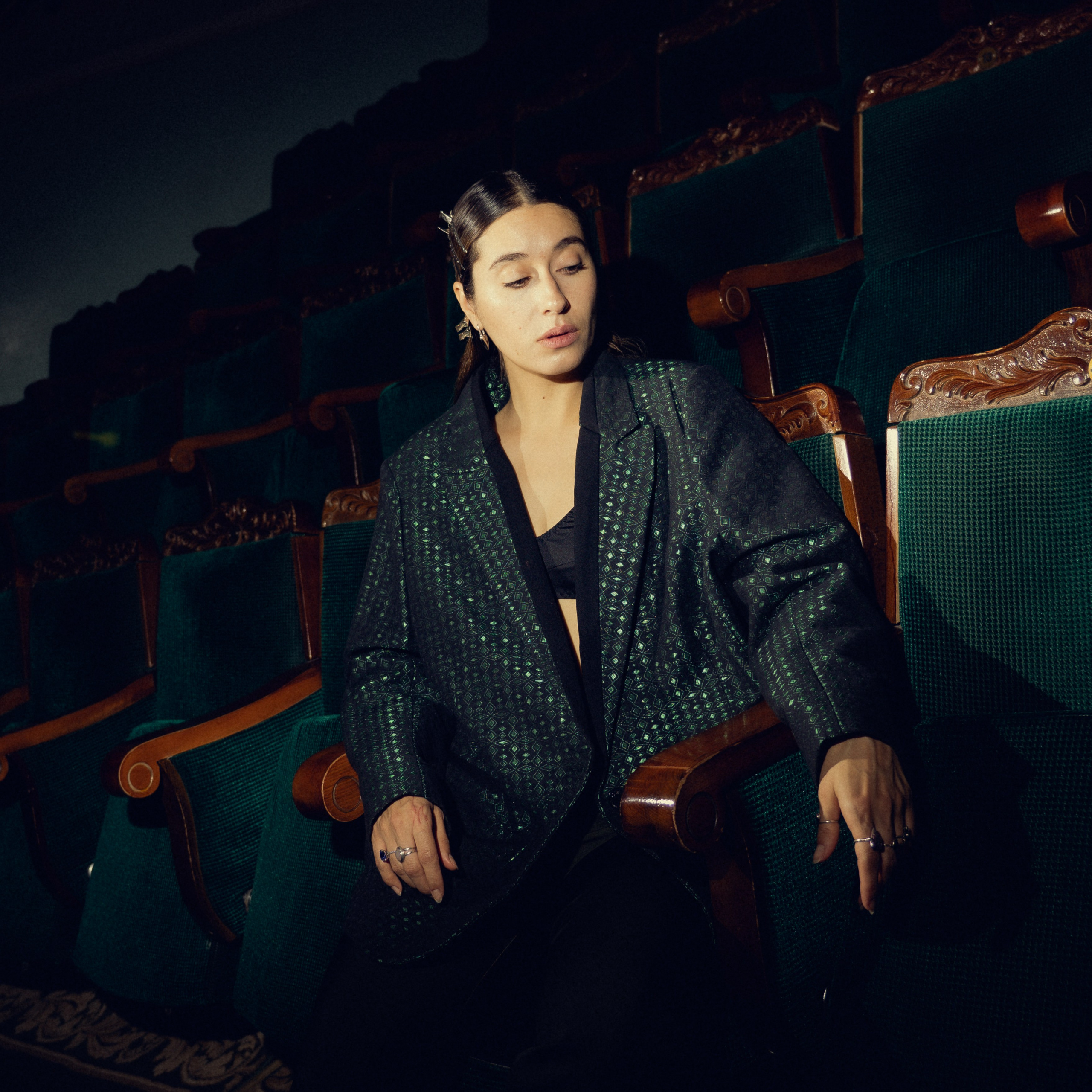 LUSI. TUTSARKIS — Art Director | Stylist | Photographer