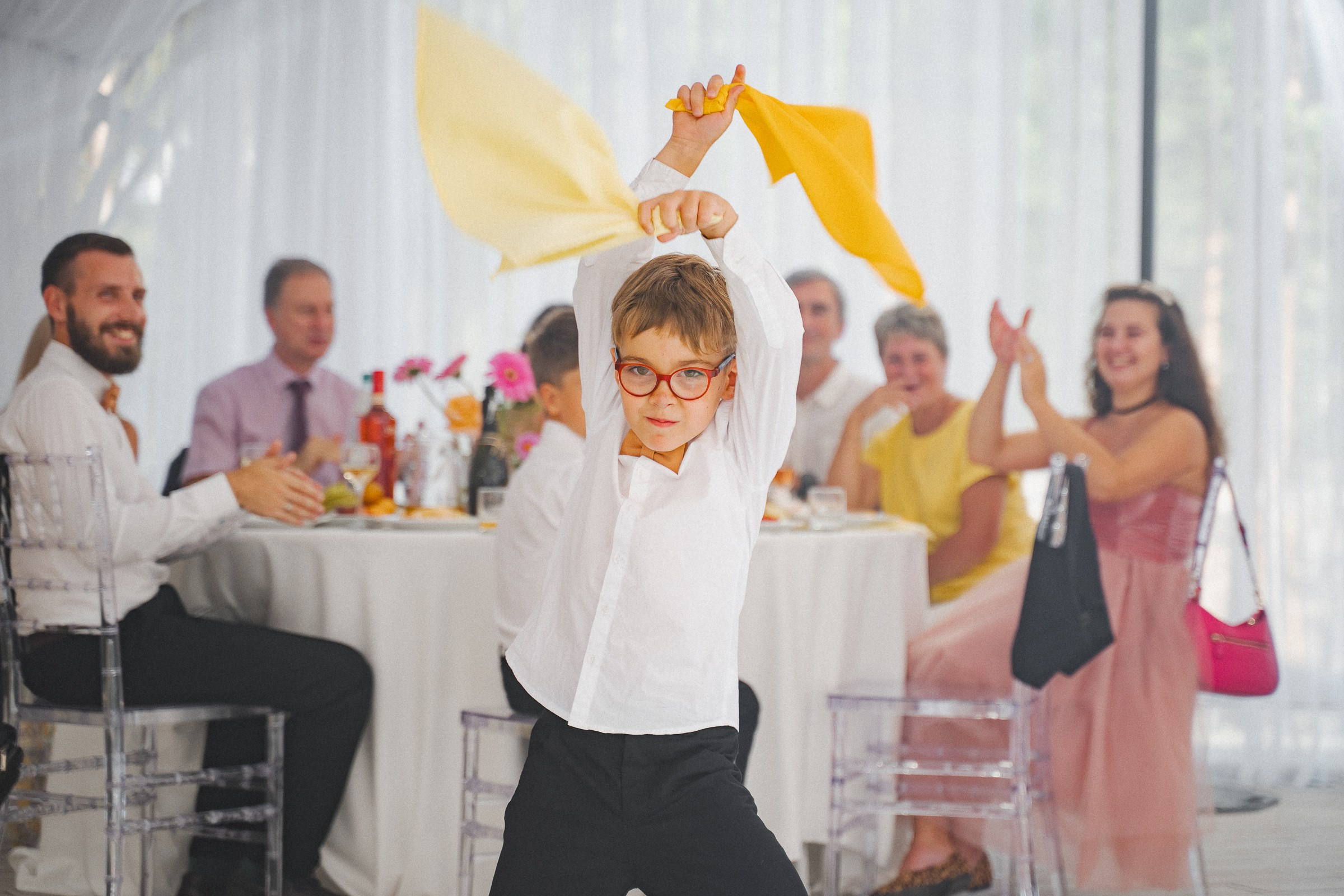 Запах цвета корал, фуксия, оранж. Свадебный фотограф Александр Осипов