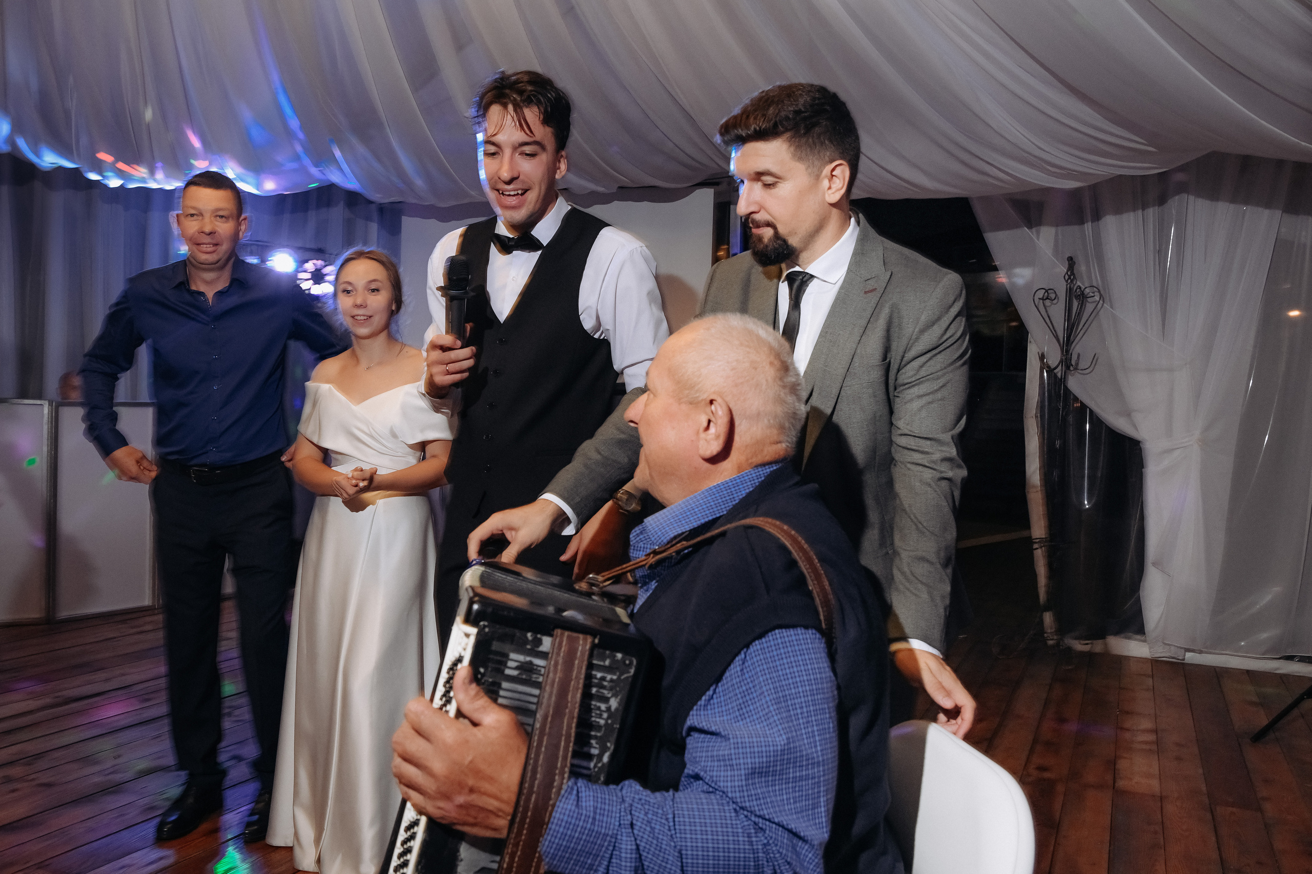 Антон Аня. Свадебный и семейный фотограф Владивосток