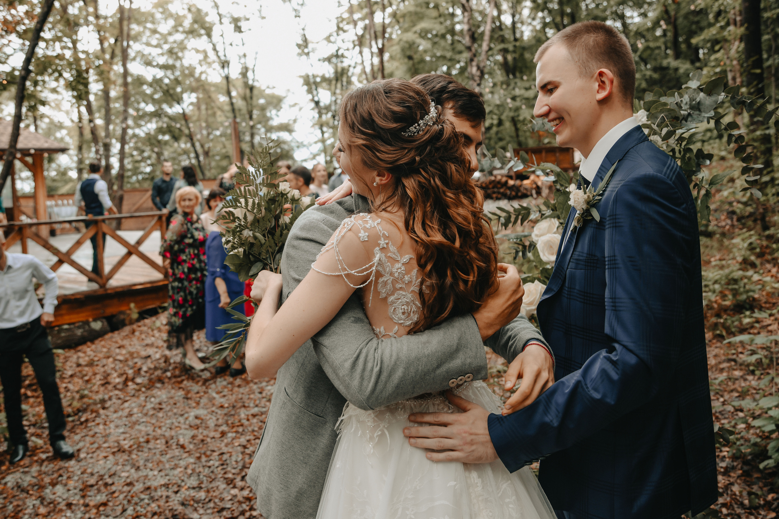 Свадьба под дождем. Свадебный и семейный фотограф Владивосток
