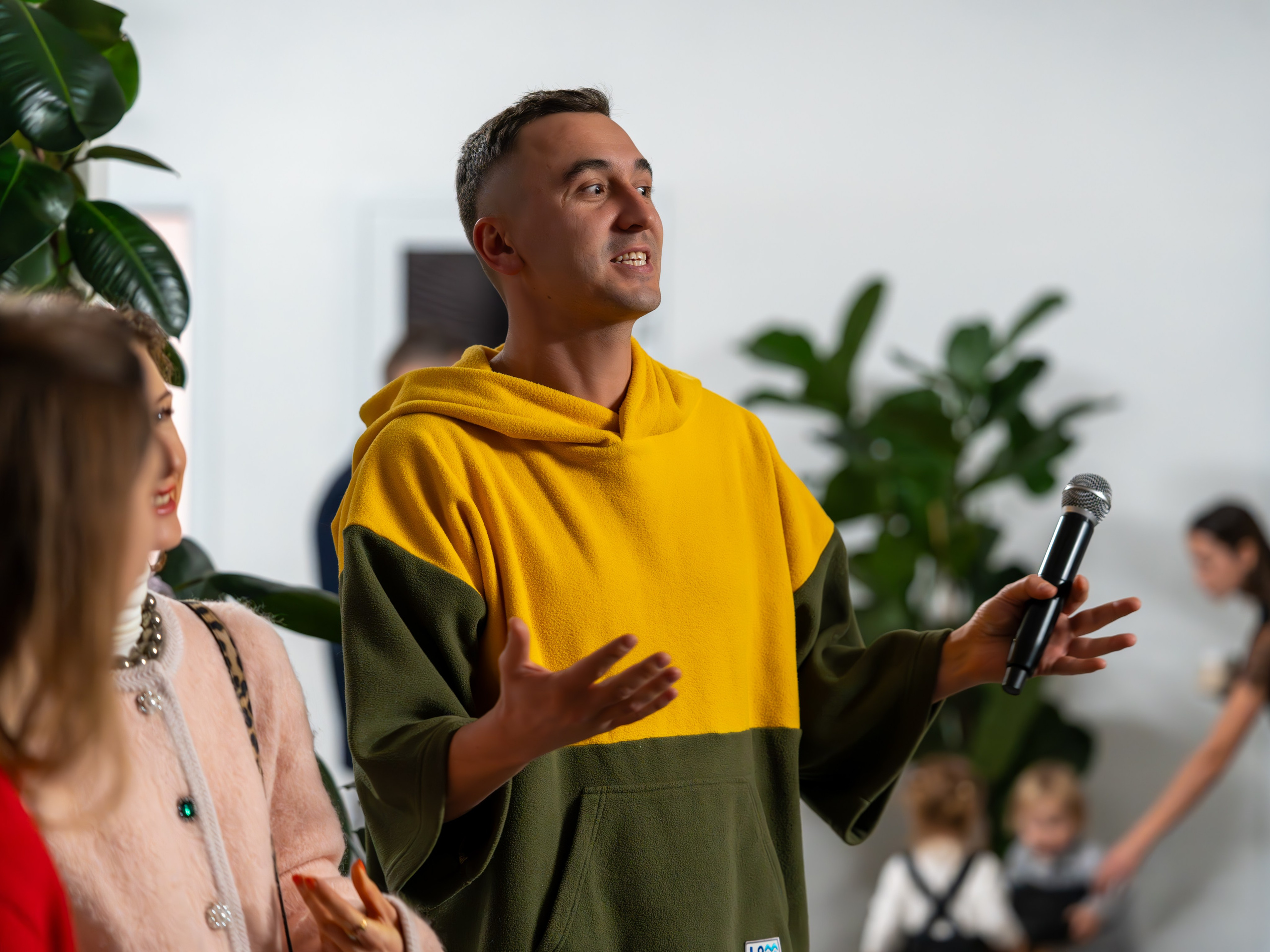 Предновогодняя встреча в пространстве Steford Hub. Репортажный фотограф в Красной Поляне и Сочи Павлюченко Екатерина