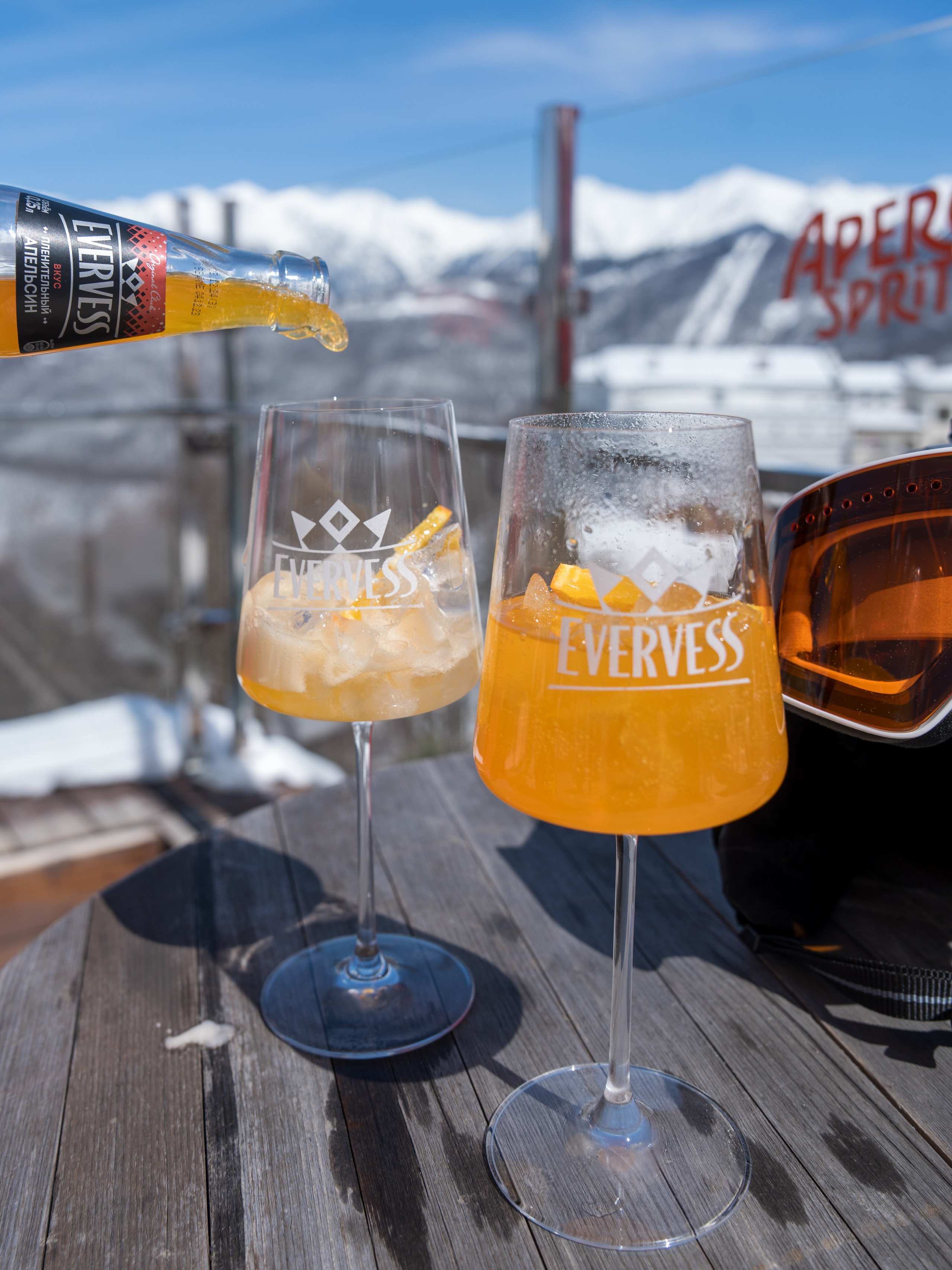 Компания «EVERVESS»: отчет с точек продаж на курортах Красной Поляны. Репортажный фотограф в Красной Поляне и Сочи Павлюченко Екатерина