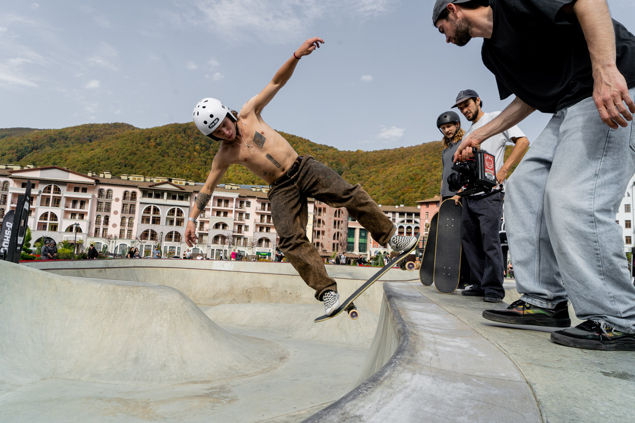 Чемпионат России по скейтбордингу на курорте Красная Поляна 2022. Репортажный фотограф в Красной Поляне и Сочи Павлюченко Екатерина