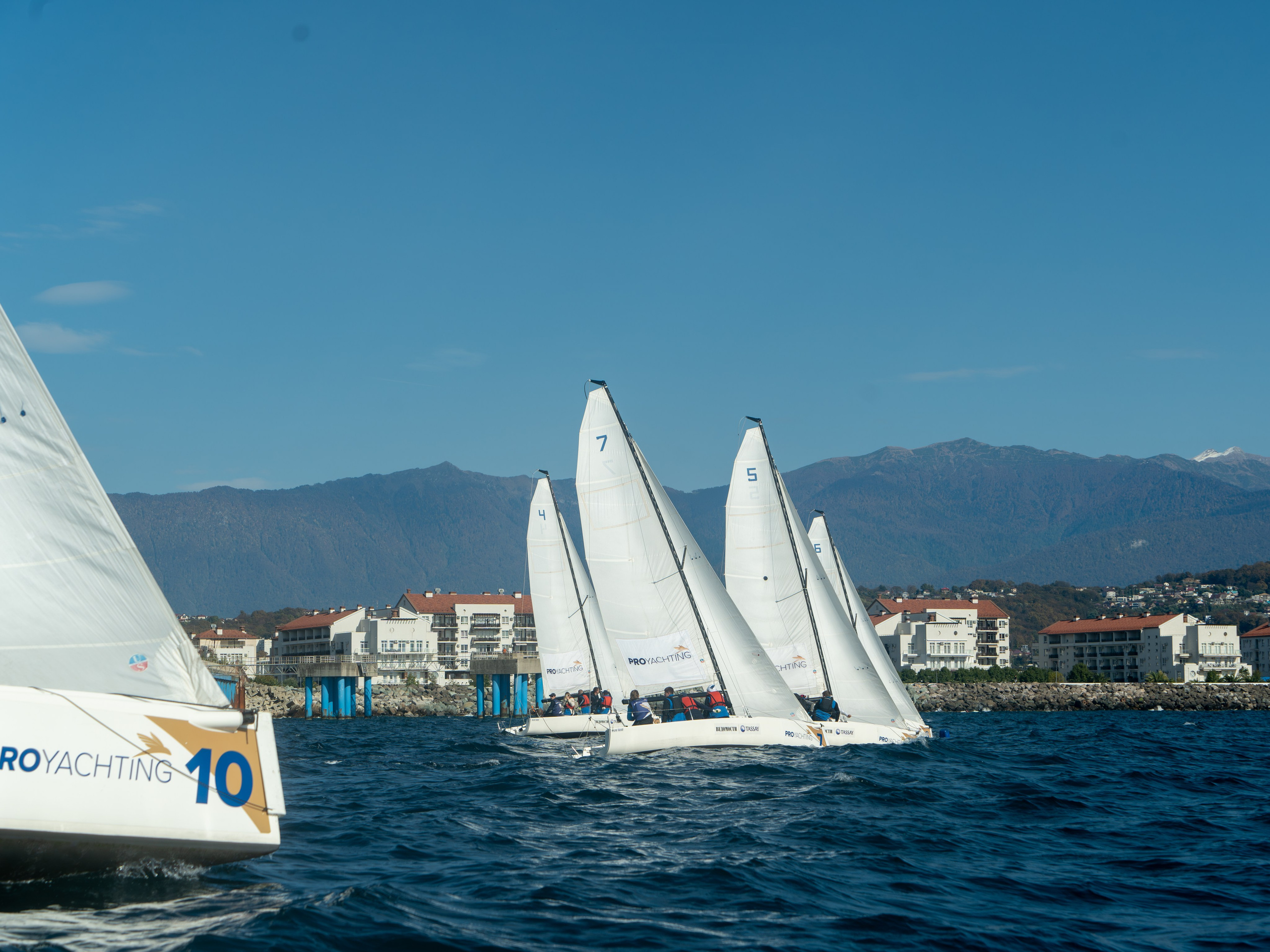 MICE мероприятие для компании «Базис». Репортажный фотограф в Красной Поляне и Сочи Павлюченко Екатерина