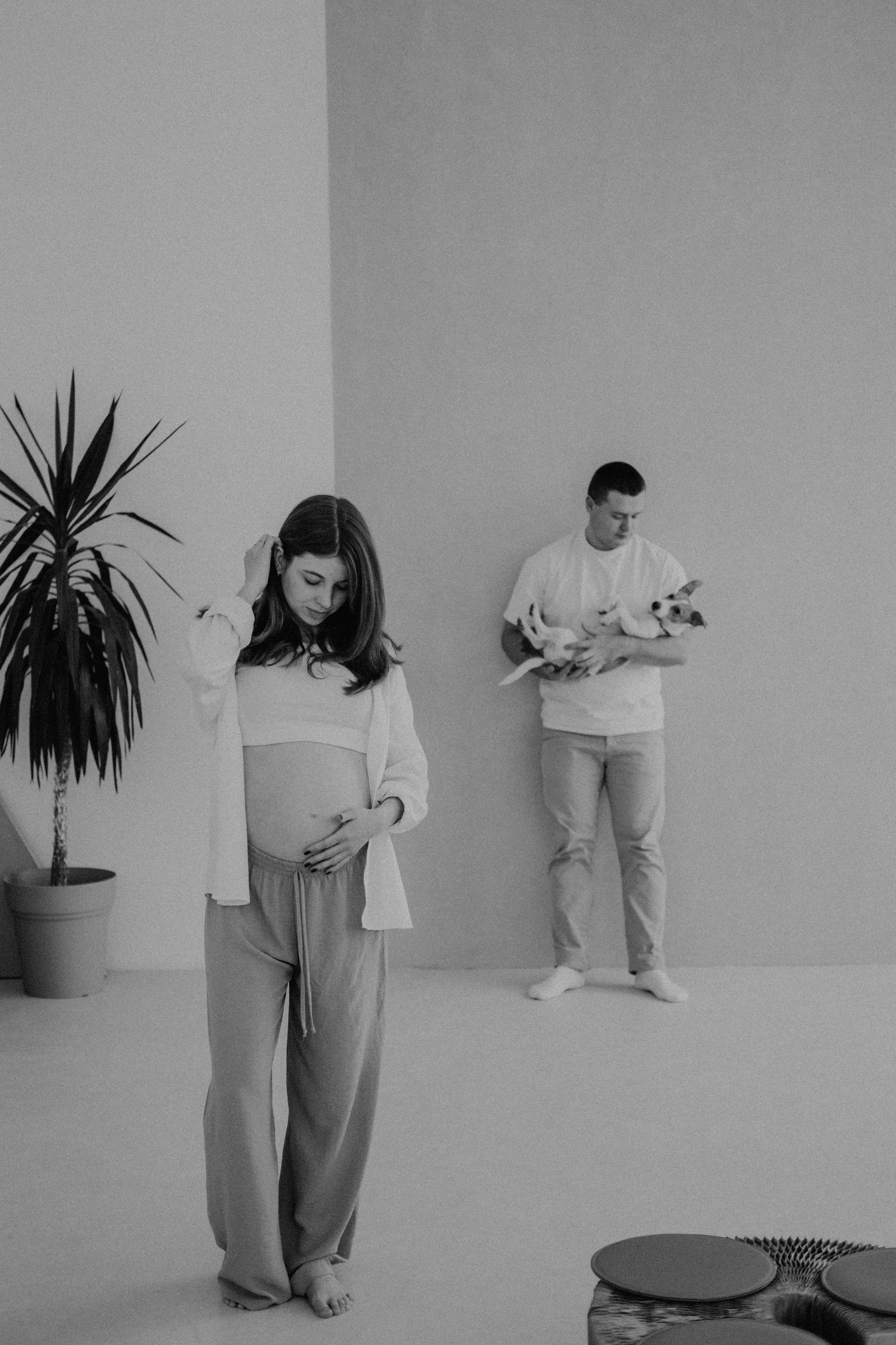 Фотосессия беременности в студии. Семейный фотограф в Москве Кристина Маркос