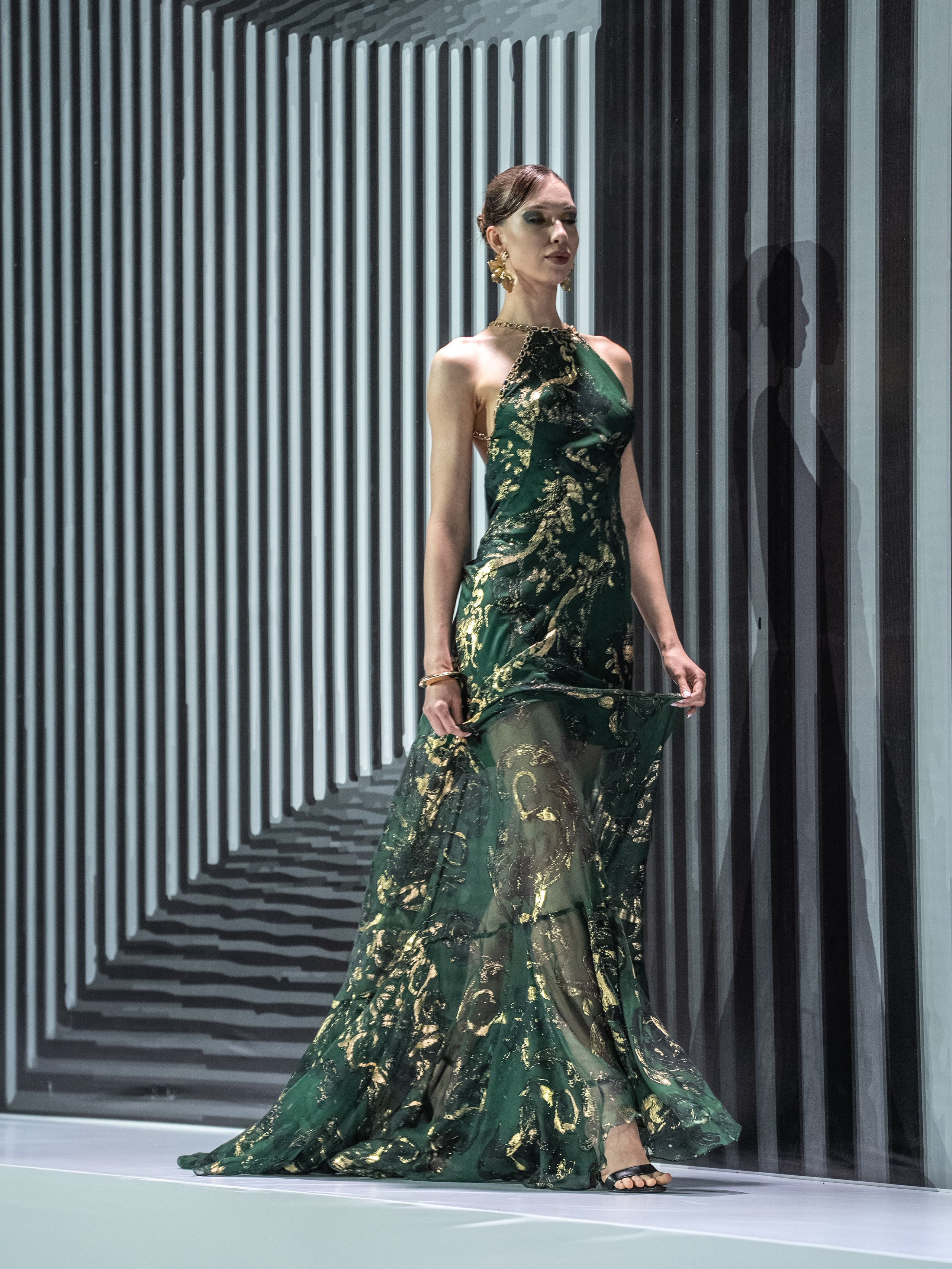 NAIYL BAIKUCHUKOV. Сайт Алматинского НЮ АРТ, будуар и фэшн фотографа Дениса Карпенко