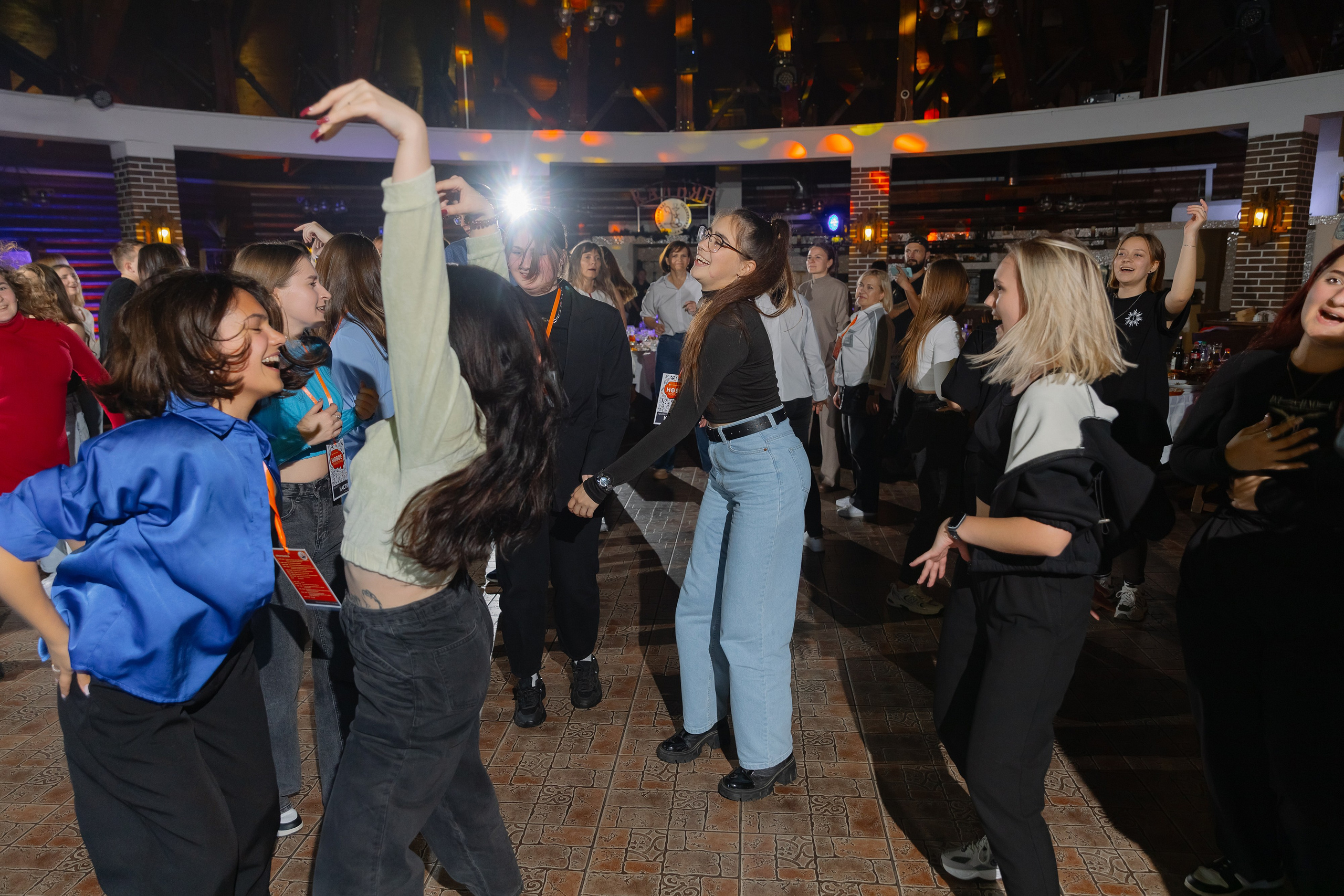 Корпоративная фотосъемка для ОАО Белагропромбанк в Суле в Загородном комплексе Westa. Свадебный фотограф в Минске/Беларуси Сергей Спиридонов