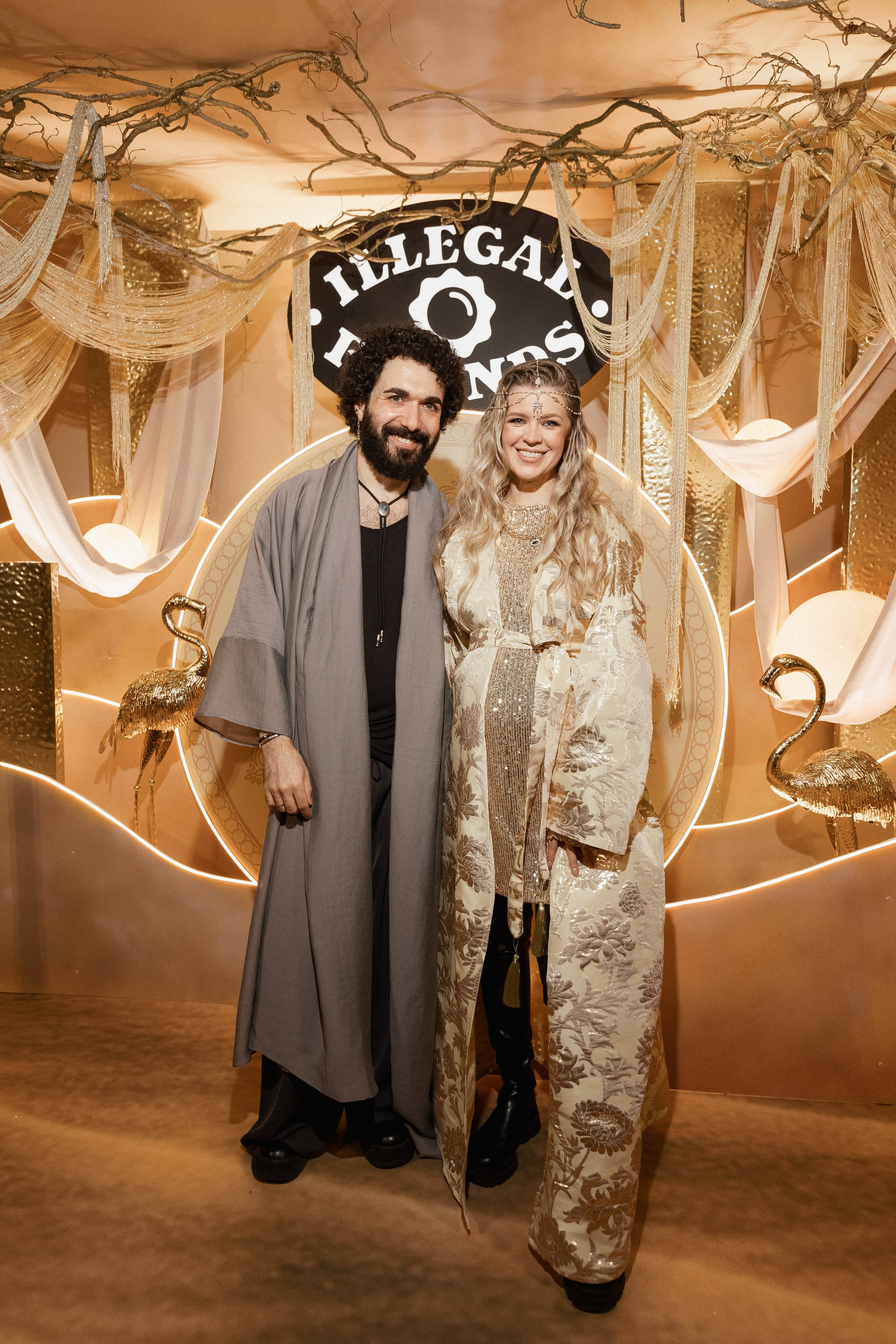 ILLEGAL FRIENDS — MIRAGE [PART I]. СВОИ. ФОТООТЧЕТЫ-СОБЫТИЯ-МЕСТА