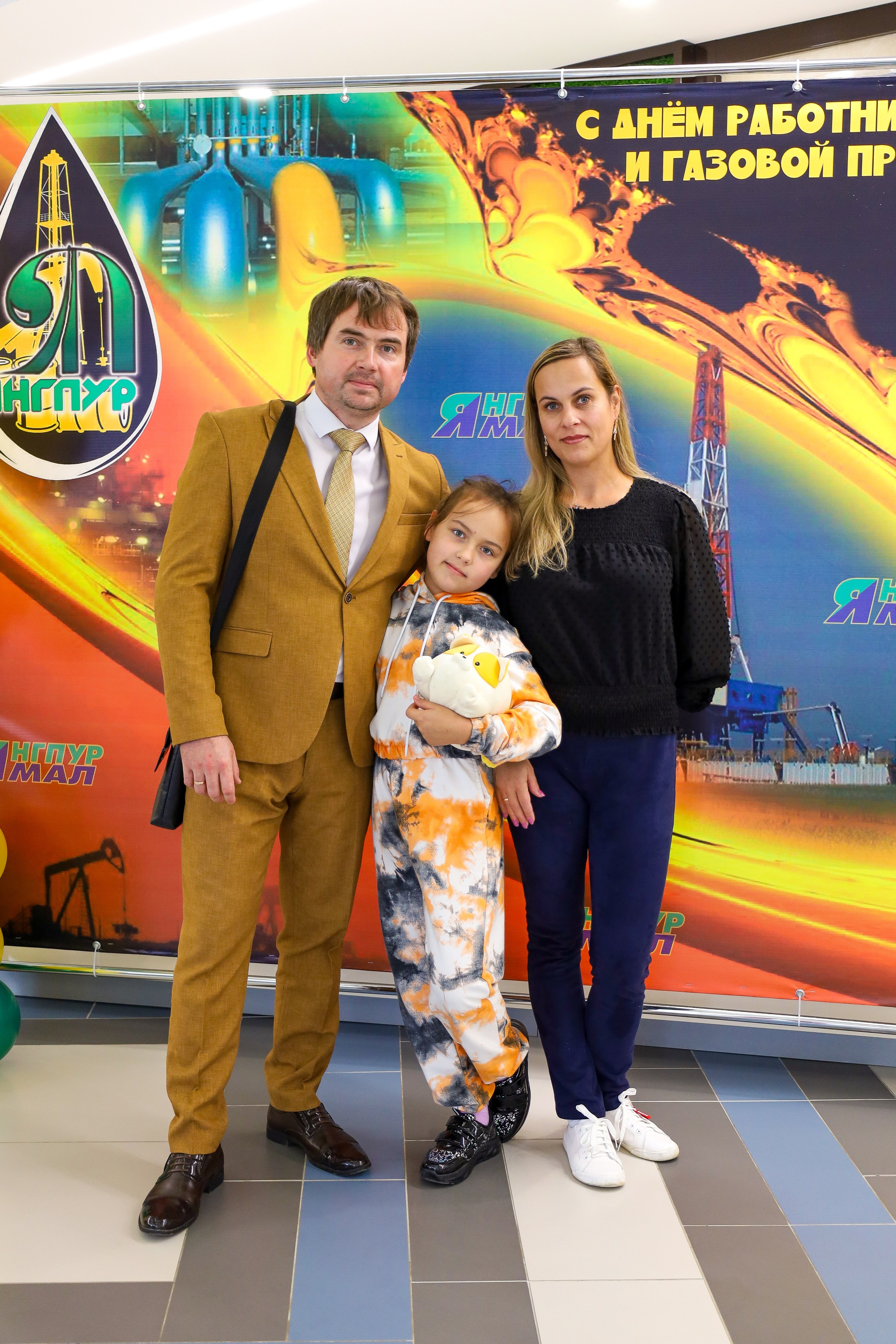 Награждение ко дню работников нефтяной, газовой и топливной промышленности. Фотограф в Губкинском | Александра Артамонова