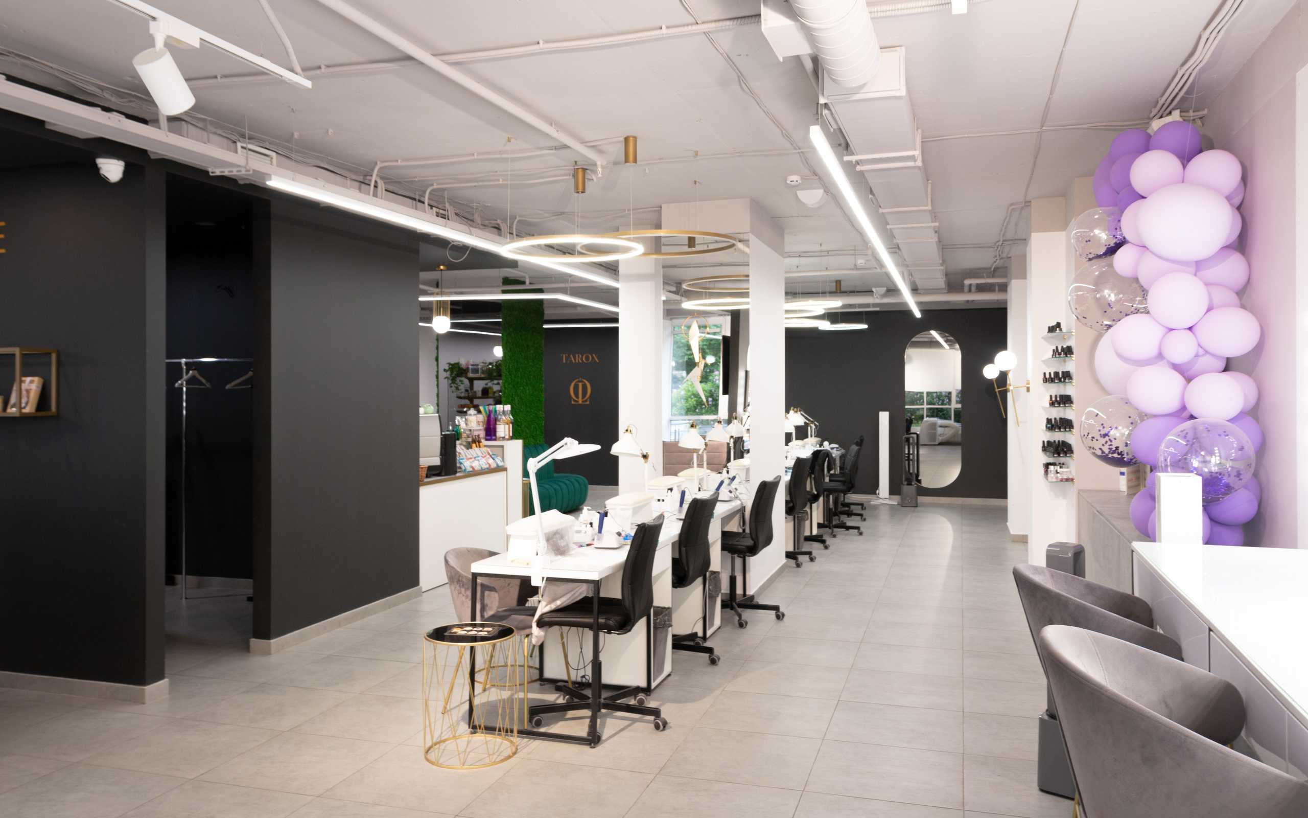 Фотосъёмка осветительных приборов для коммерческих помещений и для бизнеса. Предметный и репортажный фотограф Алексей Кротов