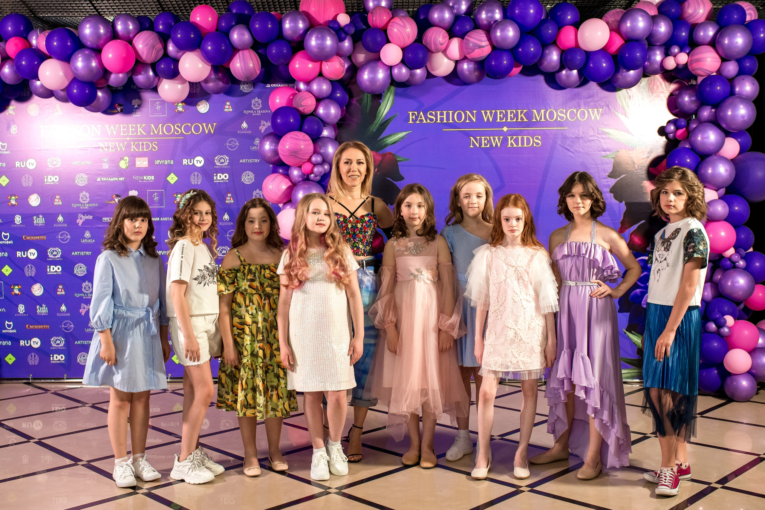 Показ Итальянской моды в России весна 2022. Женский фотограф Крещение Венчание Москва Брянск