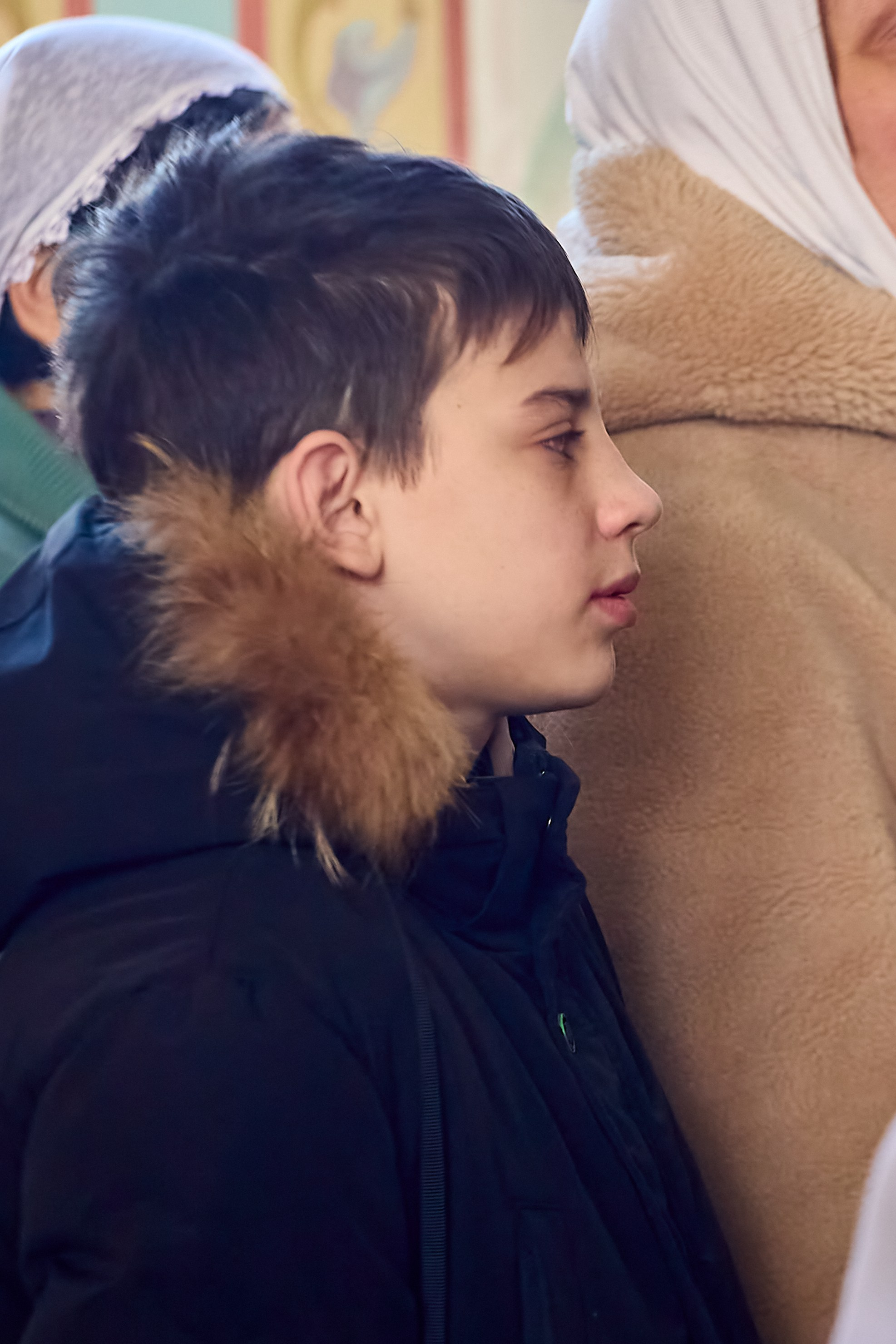 Портрет мальчика в храме