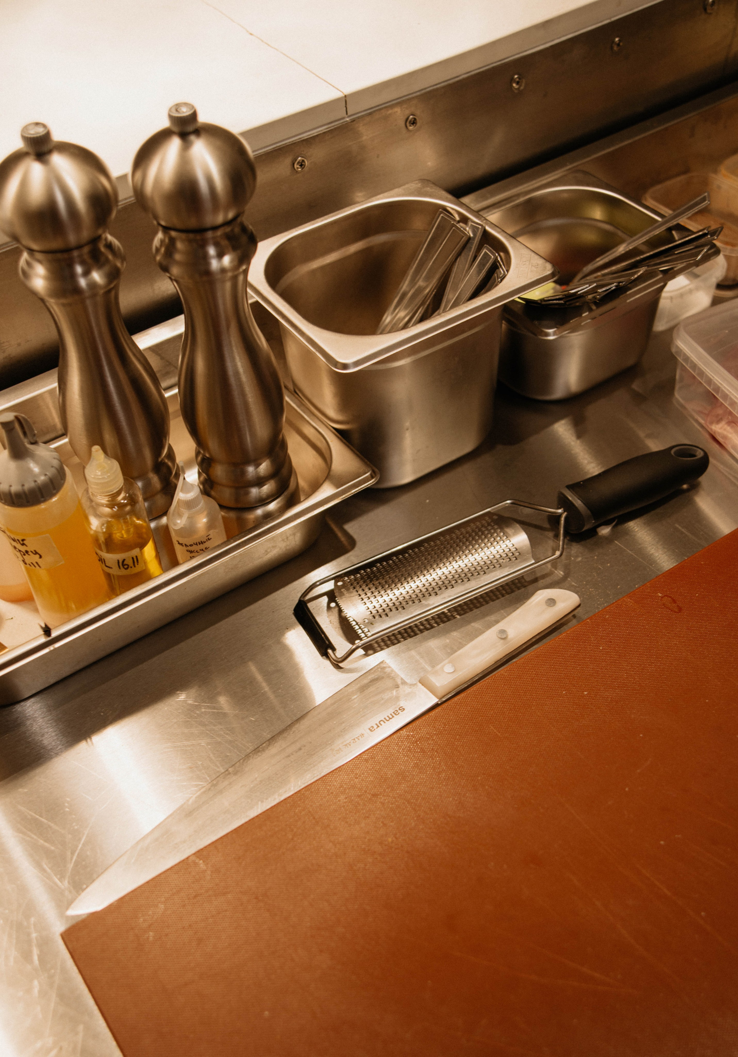 Контентная фотосессия для ресторана La Volte. Ксения Glossa. Портретный и репортажный фотограф в Самаре