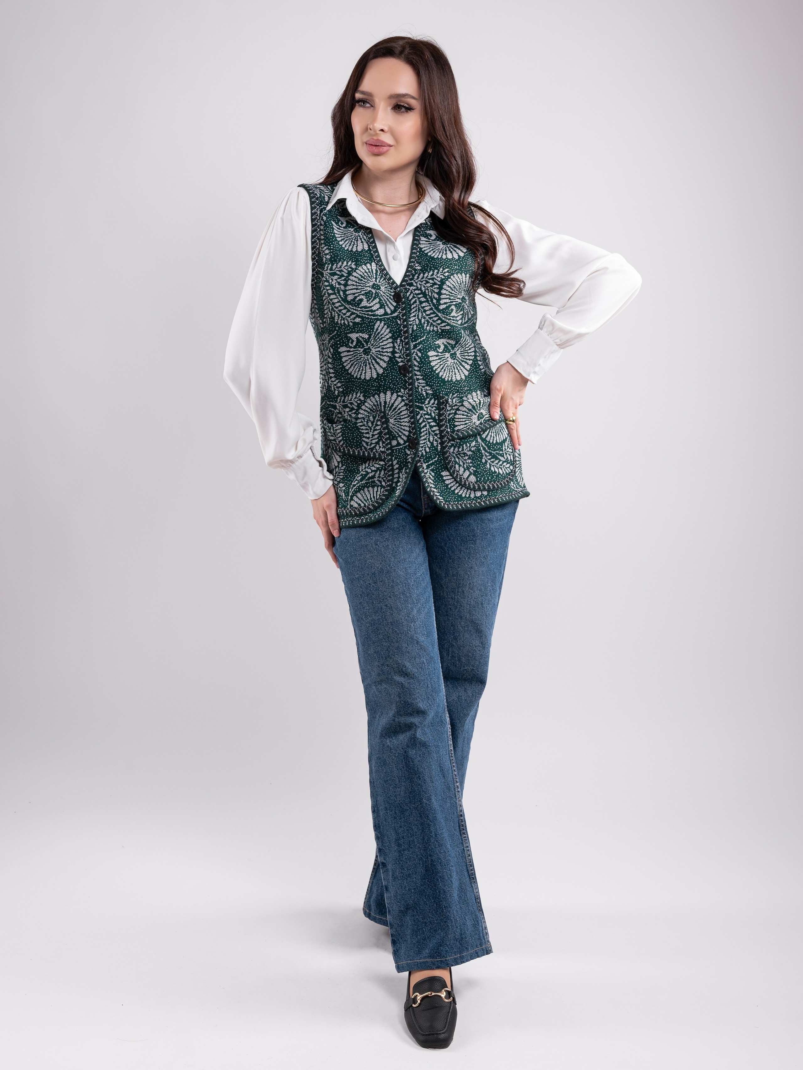 Жилеты. Предметный фотограф, фото для маркетплейсов Пятигорск, КМВ