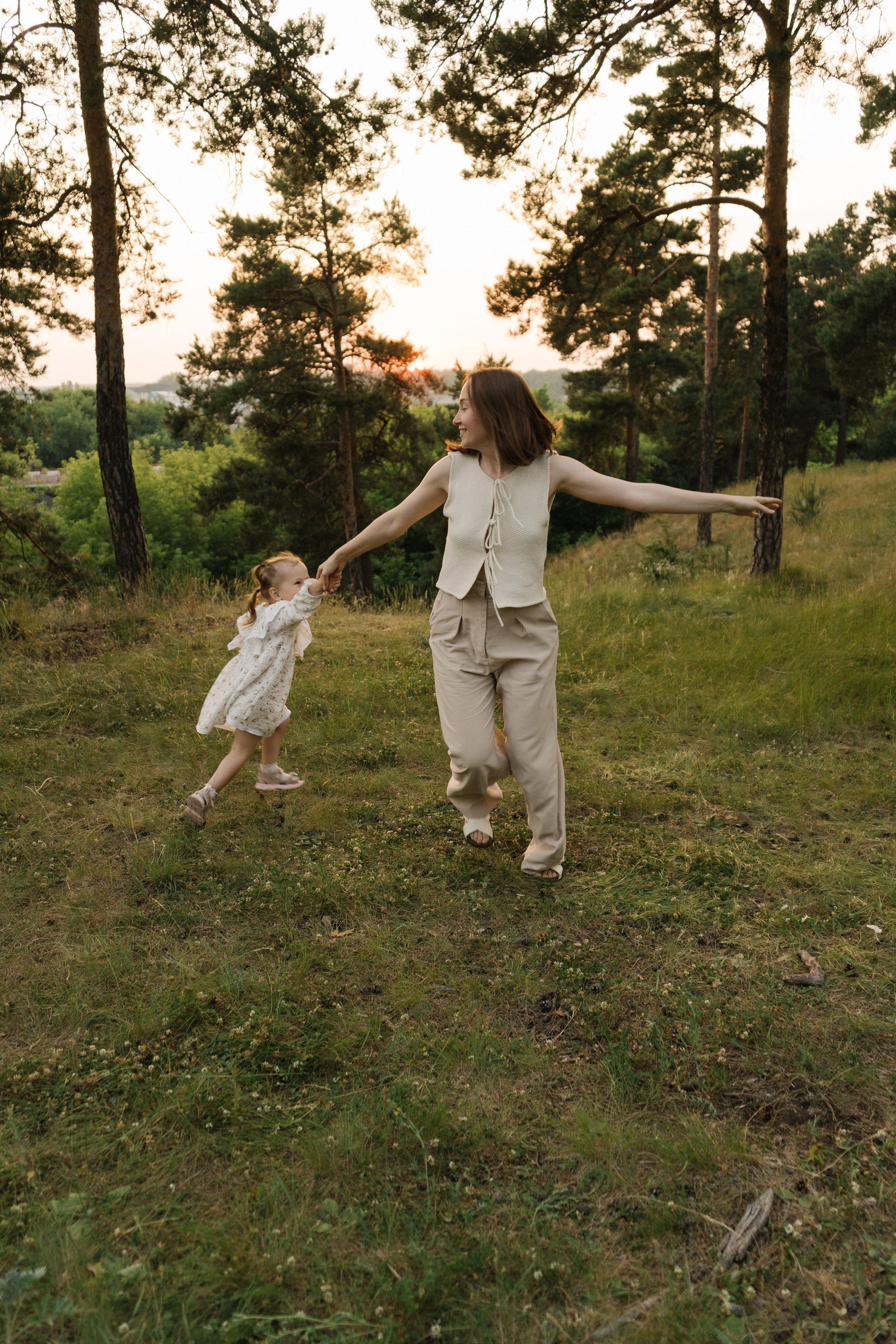 Прогулка в лесу. Семейный фотограф в Челябинске Юлия Короткова