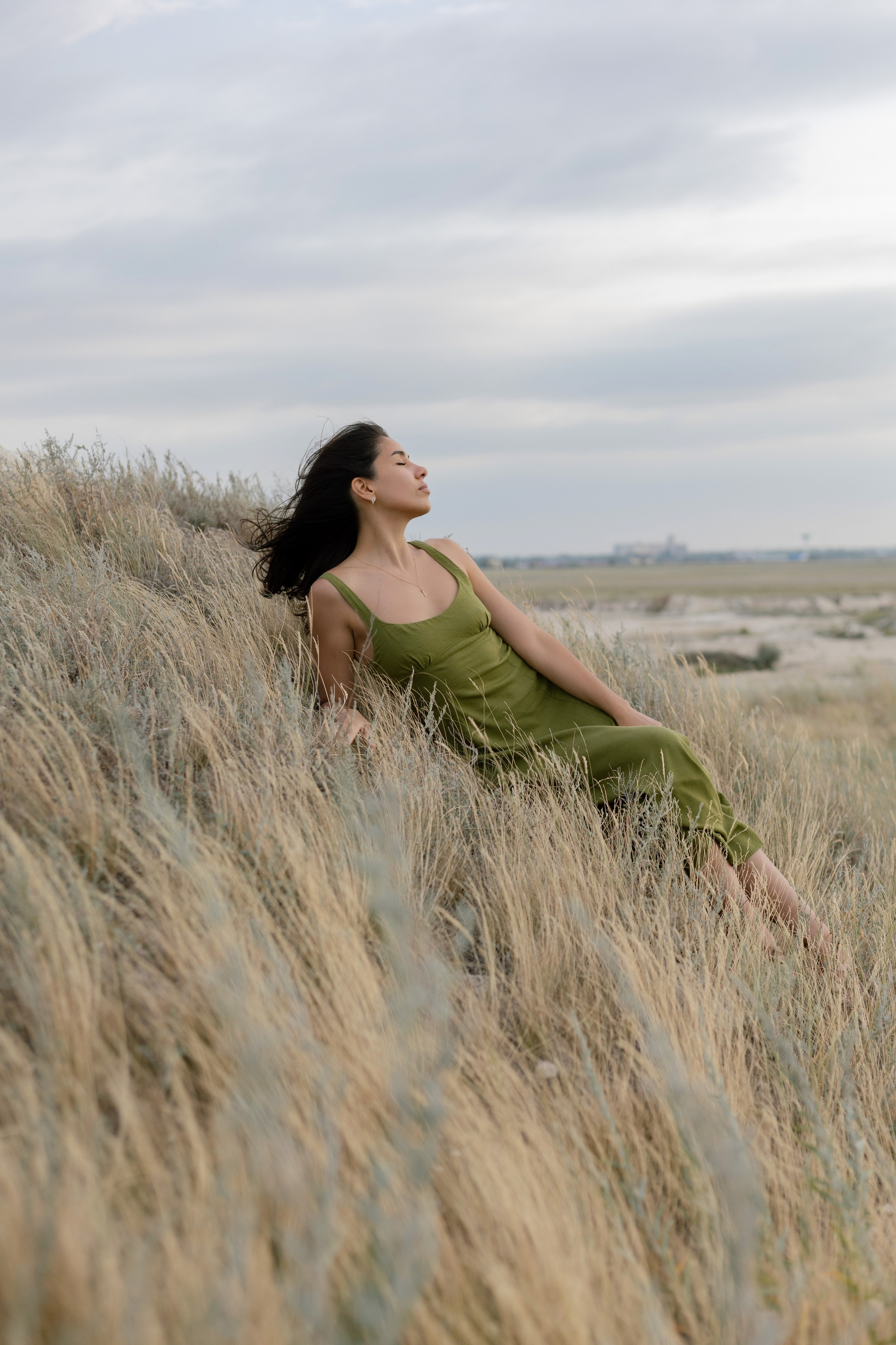 Фотосессия в степи Казахстана. Свадебный фотограф Калининград