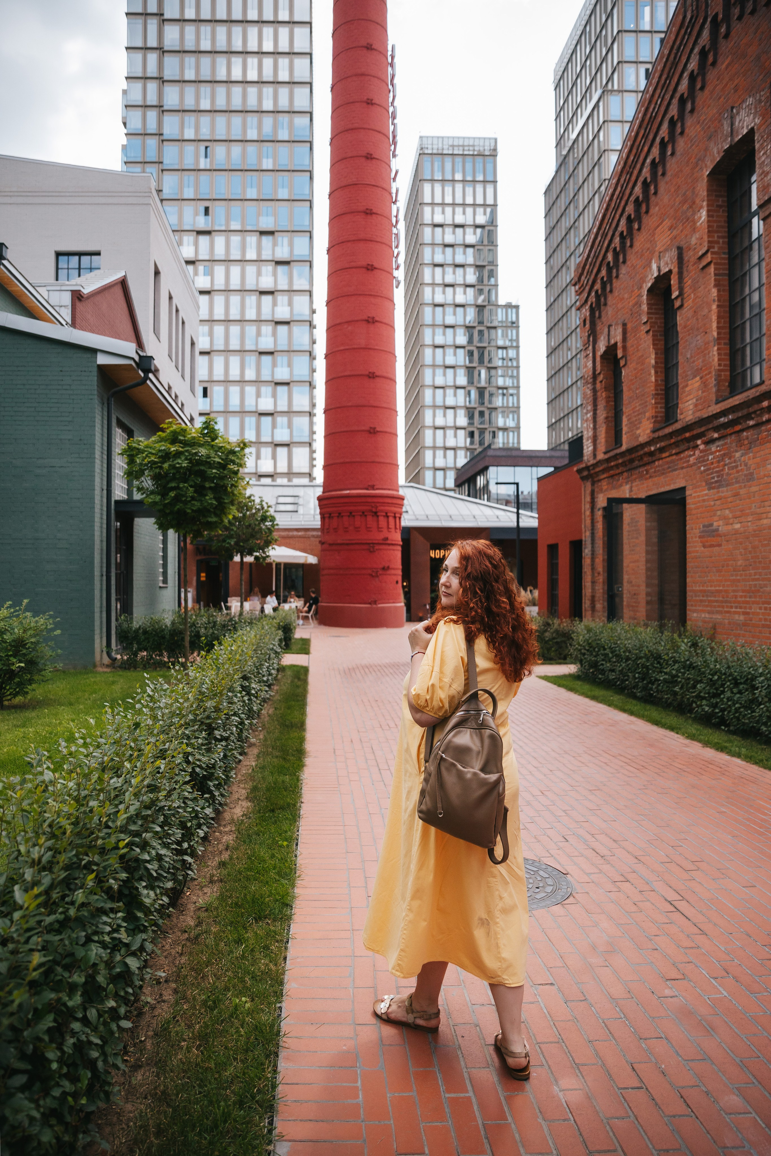 Аня_городская прогулка в Москве. Семейный lifestyle фотограф в Санкт-Петербурге Людмила Пахомова