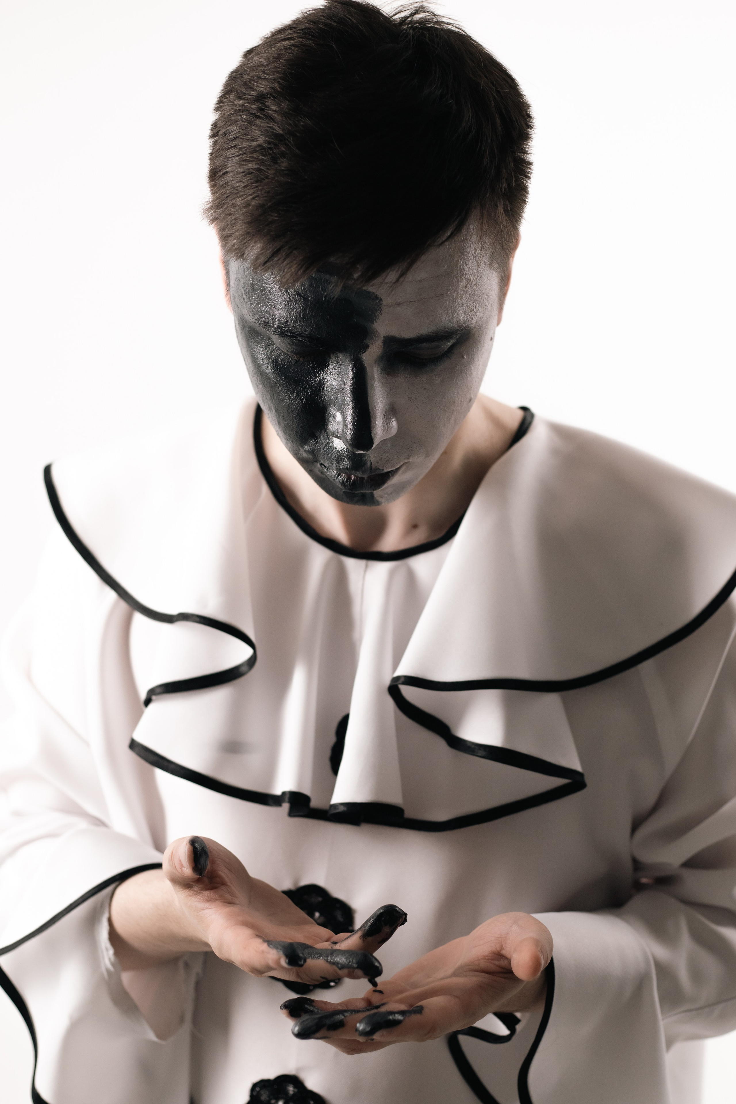 Евгений. Фотограф в Тюмени Даша Михнова. Портреты, фотопроекты, фотодни