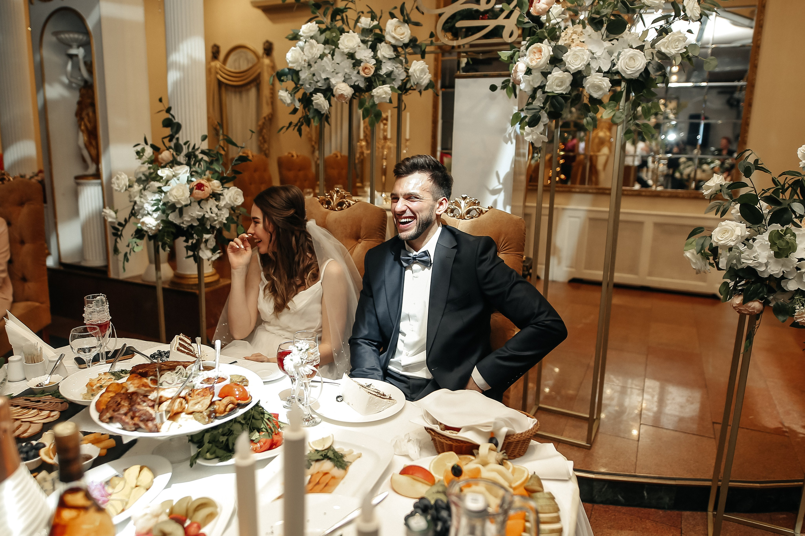 Живая музыка в Москве Ведущий Москва Саксофон Топ ведущих на свадьбу. Свадебный ведущий в Москве Саксофон на свадьбу