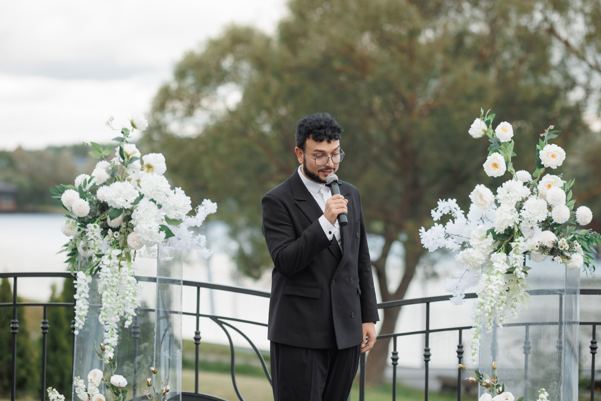 Регистрация в отеле Fish Point, ЗАГС Бутово, прогулка в Остафьево. Свадебный и репортажный фотограф (Москва, Королев и другие)