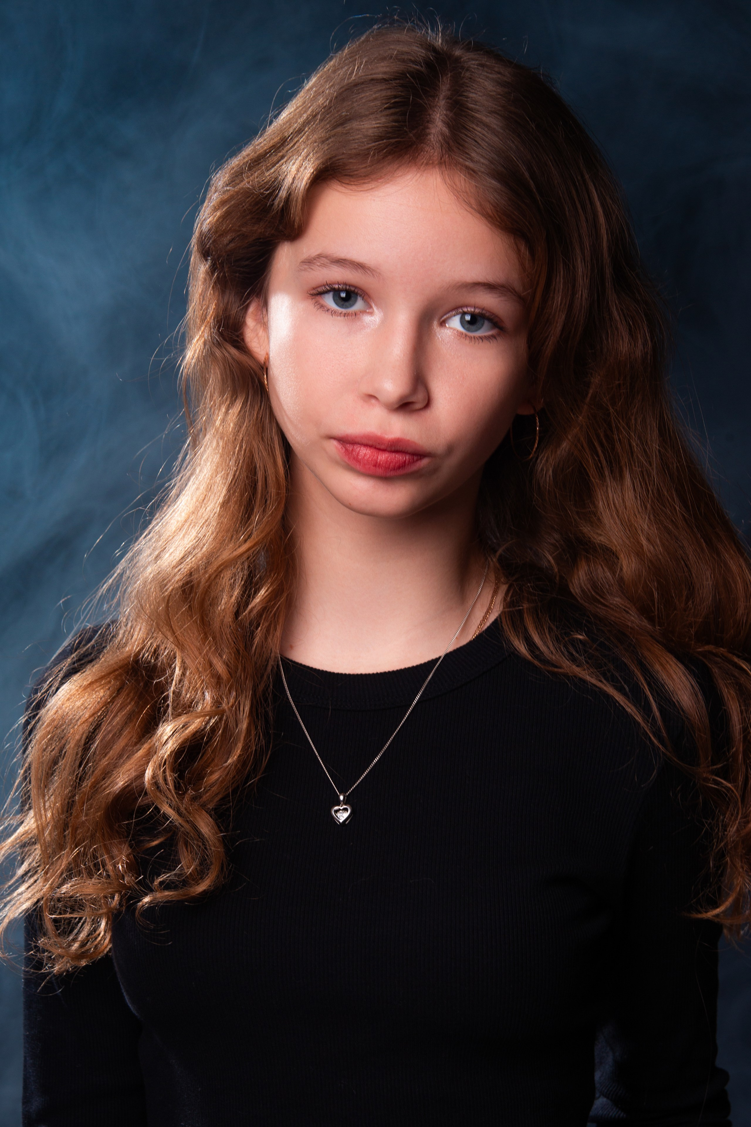 СЪЕМКА ПОРТРЕТОВ НА ЧЕРНОМ ФОНЕ + ДЫМ. ТВОЙ АЛЬБОМ / ТВОИ ПРАВИЛА