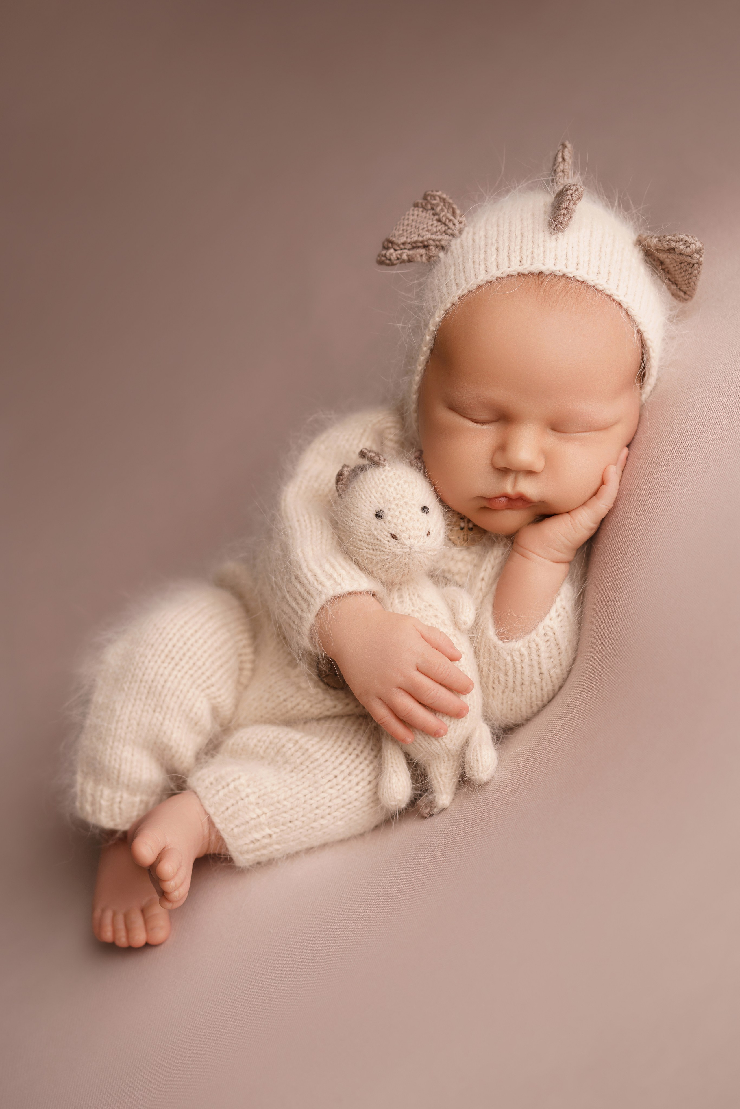 Фотосессия новорожденных | Галерея трогательных кадров малышей в стиле newborn. Фотосессия новорожденных в Москве и Московской области | Профессиональный фотограф newborn — Татьяна Иванова