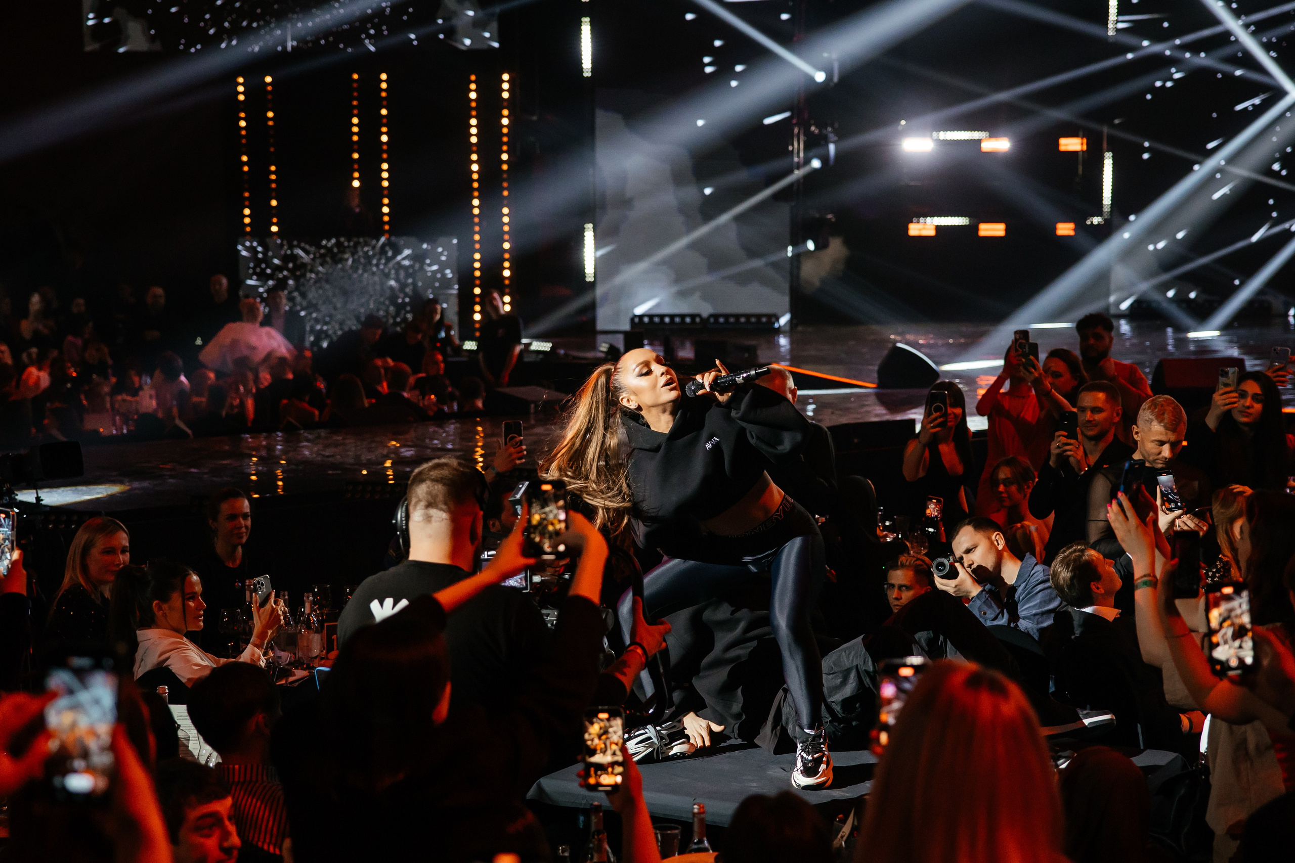 ЖАРА ТВ. Светский фотограф — Анисина Ирина