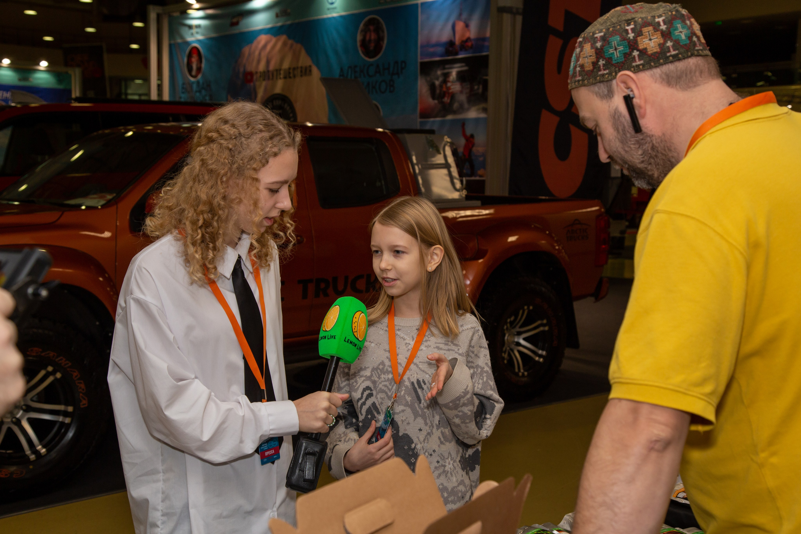 Фотопрогулка по выставке Поехали 2022. «Студия DRONAVT`s» — видеосъёмка и фотография г. Москва