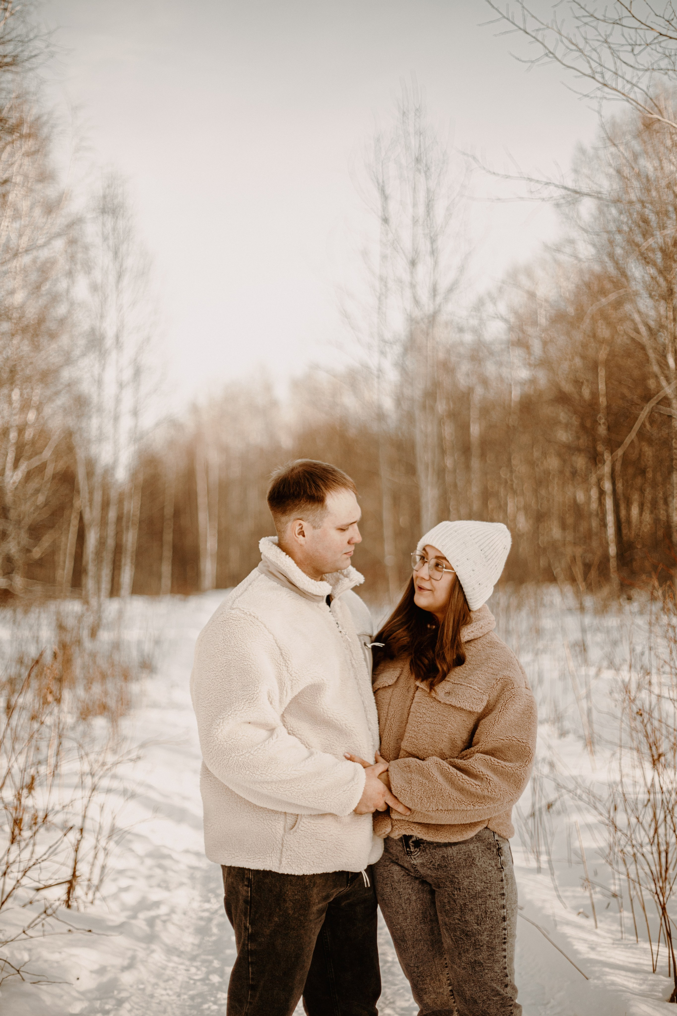 Тепло в зимнем лесу. Арт-фотограф Крис Л. в Тобольске: портрет, семейные, свадьбы